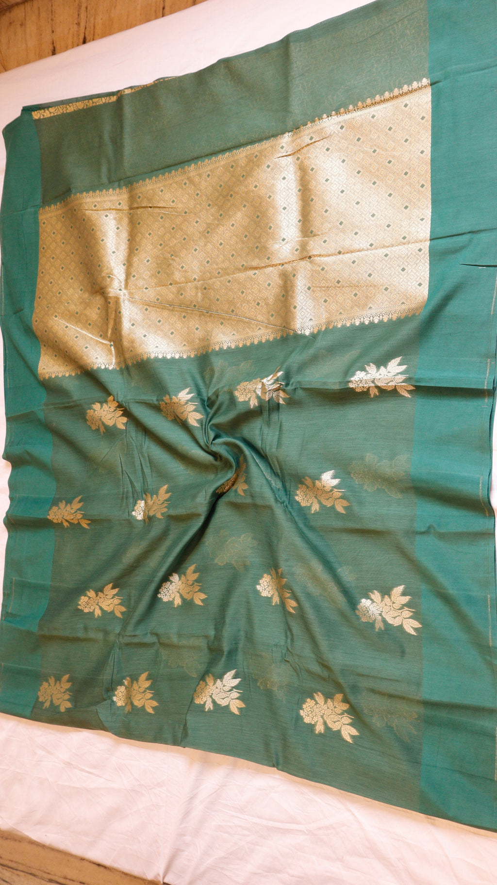 Green Pure Cotton Handloom Saree with Brocade Blouse