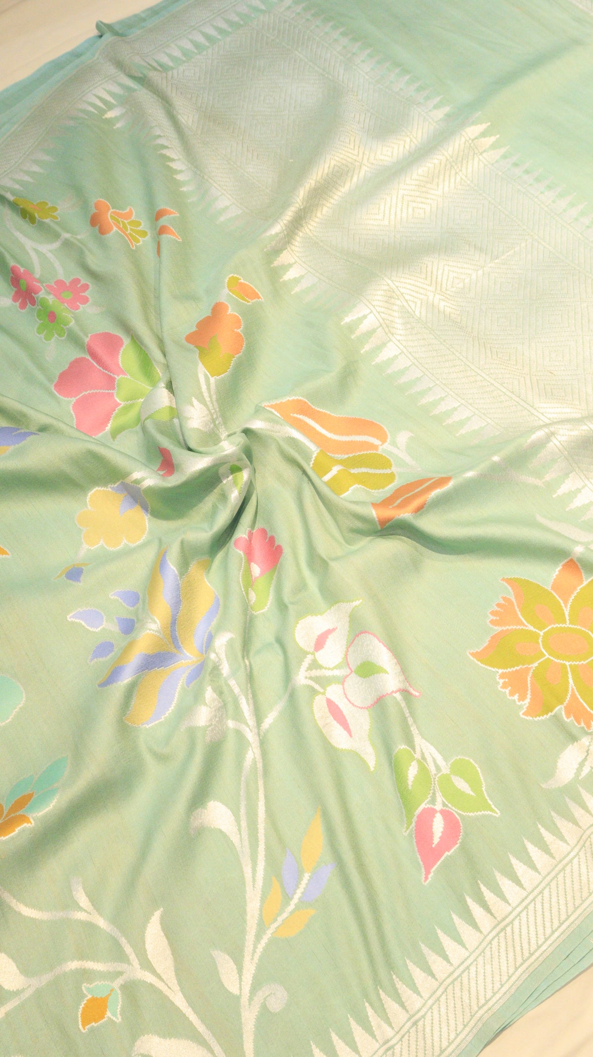 Handloom Pure Tussar Geogertte Saree