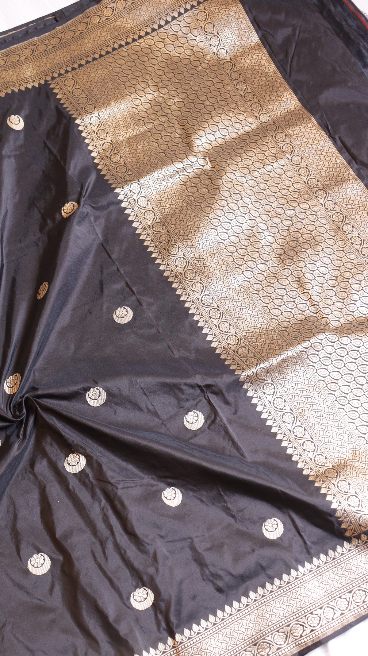 Chand Phool Black Pure Katan Silk Handloom Saree