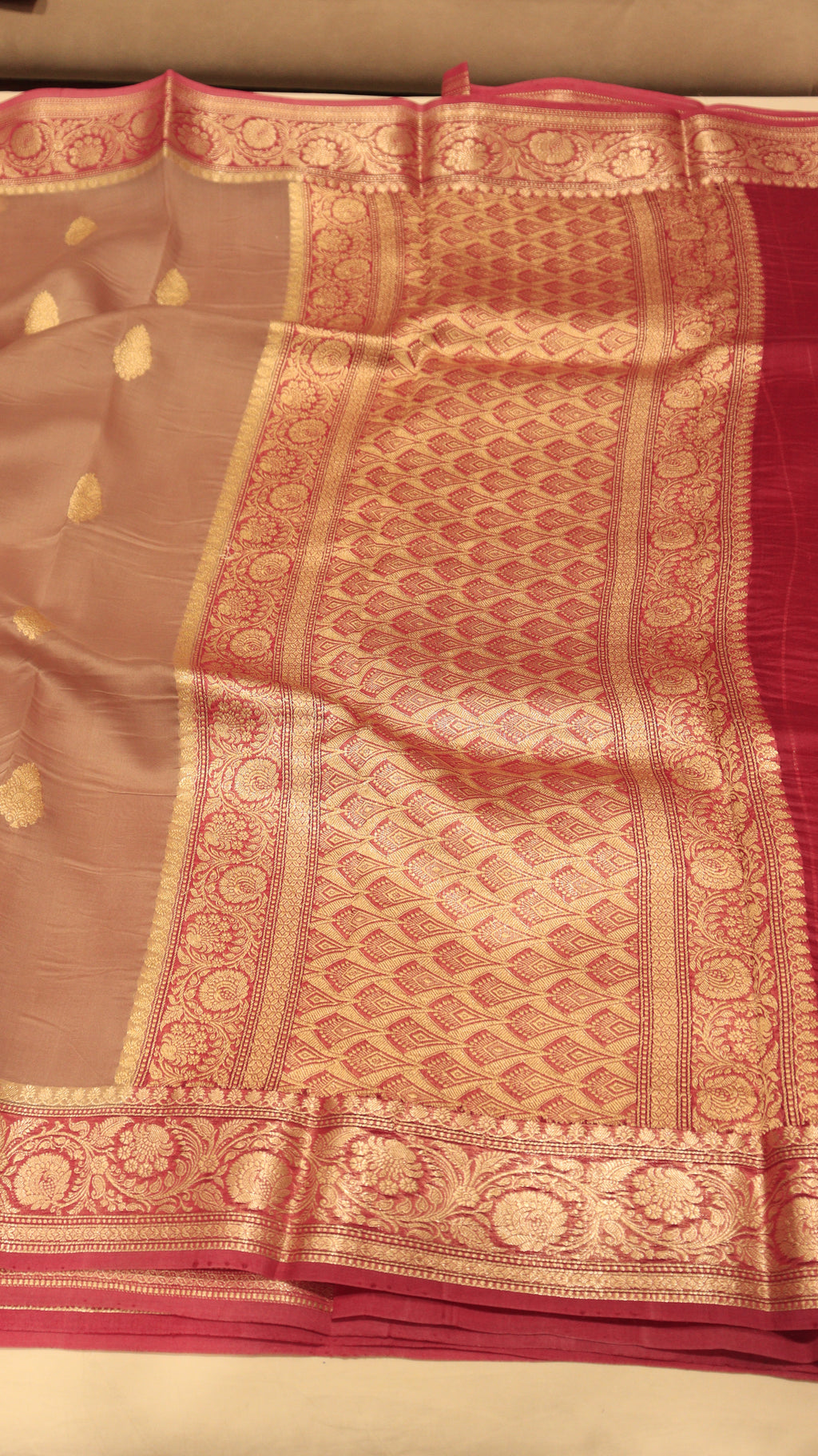 Pre-Order : Brownish Pink Pure Kora Silk Handloom Saree with Contrast Blouse