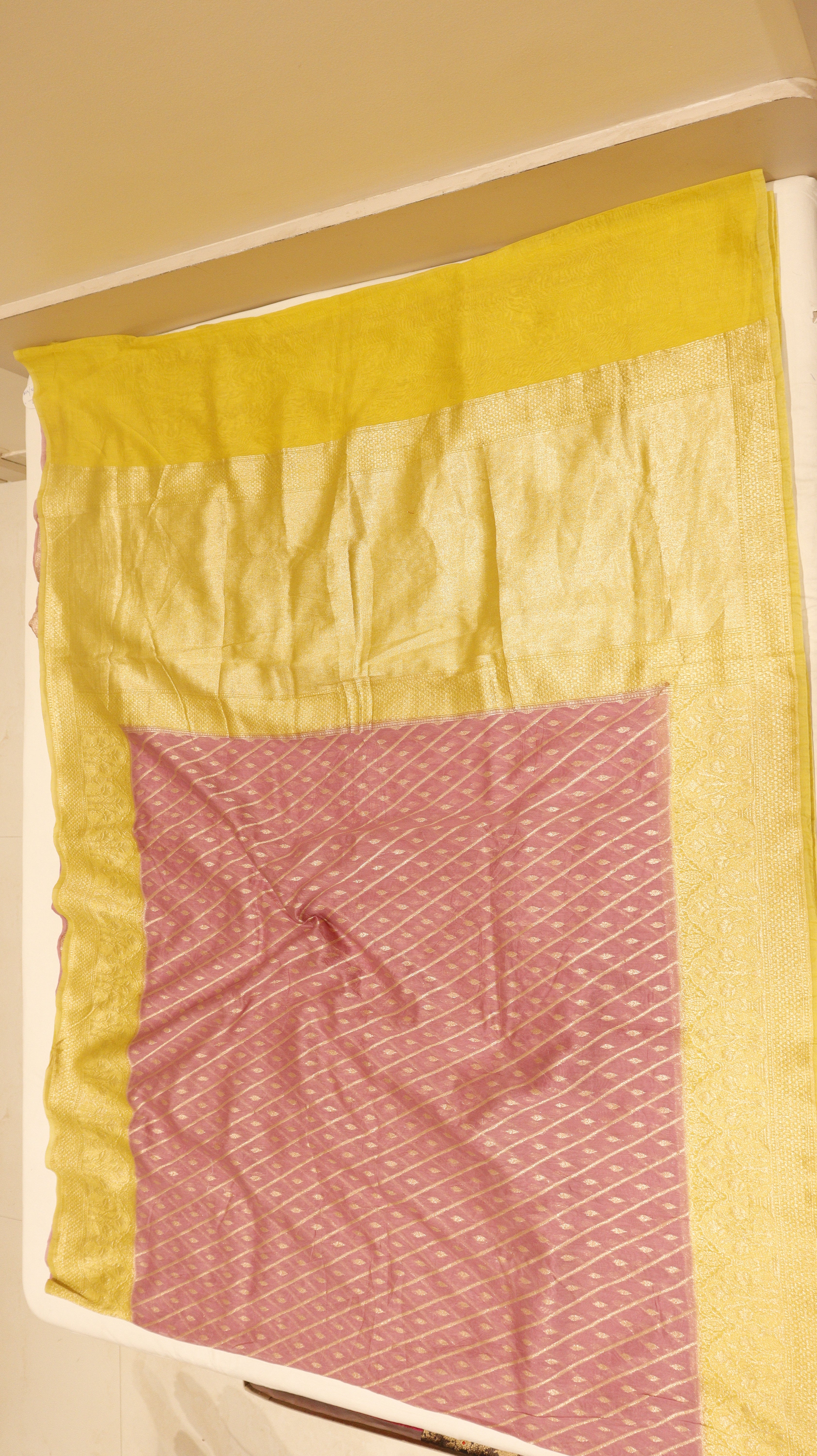 Pre-Order : Pure Moonga Muslin Saree