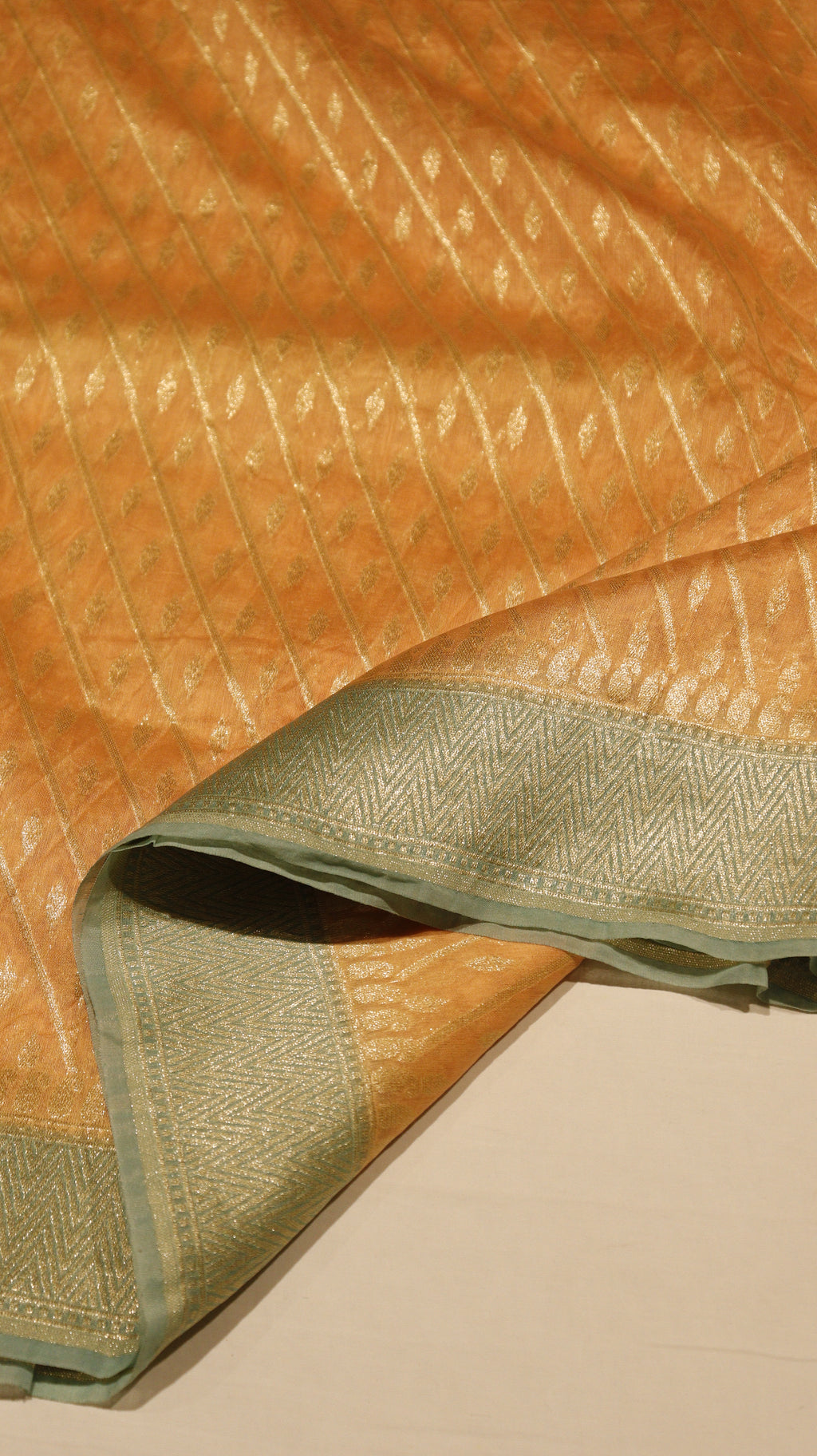 Pre-Order : Pure Moonga Muslin Saree