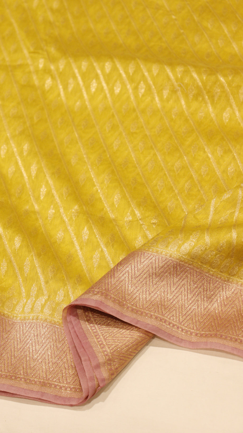 Pre-Order : Pure Moonga Muslin Saree