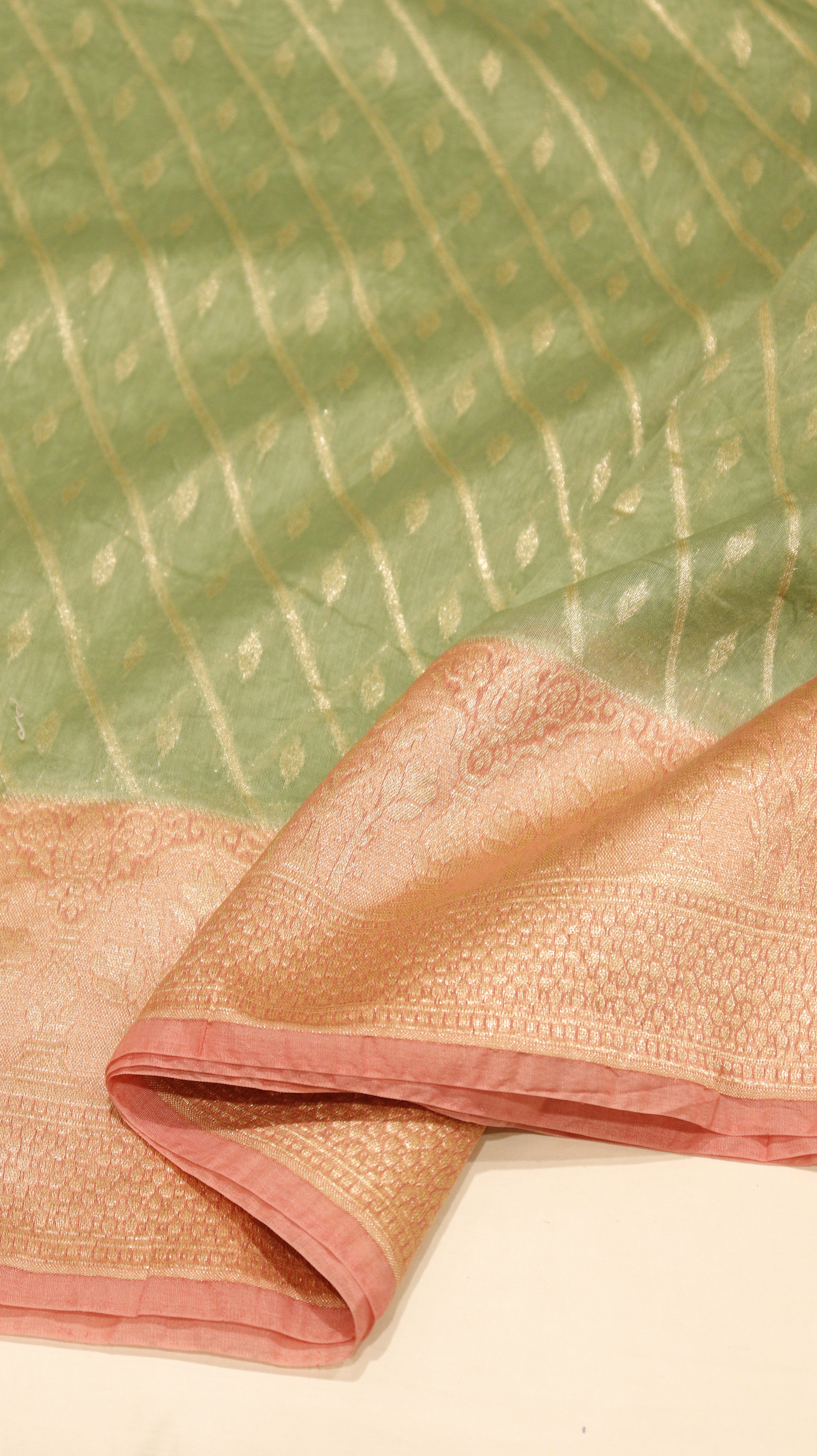 Pre-Order : Pure Moonga Muslin Saree