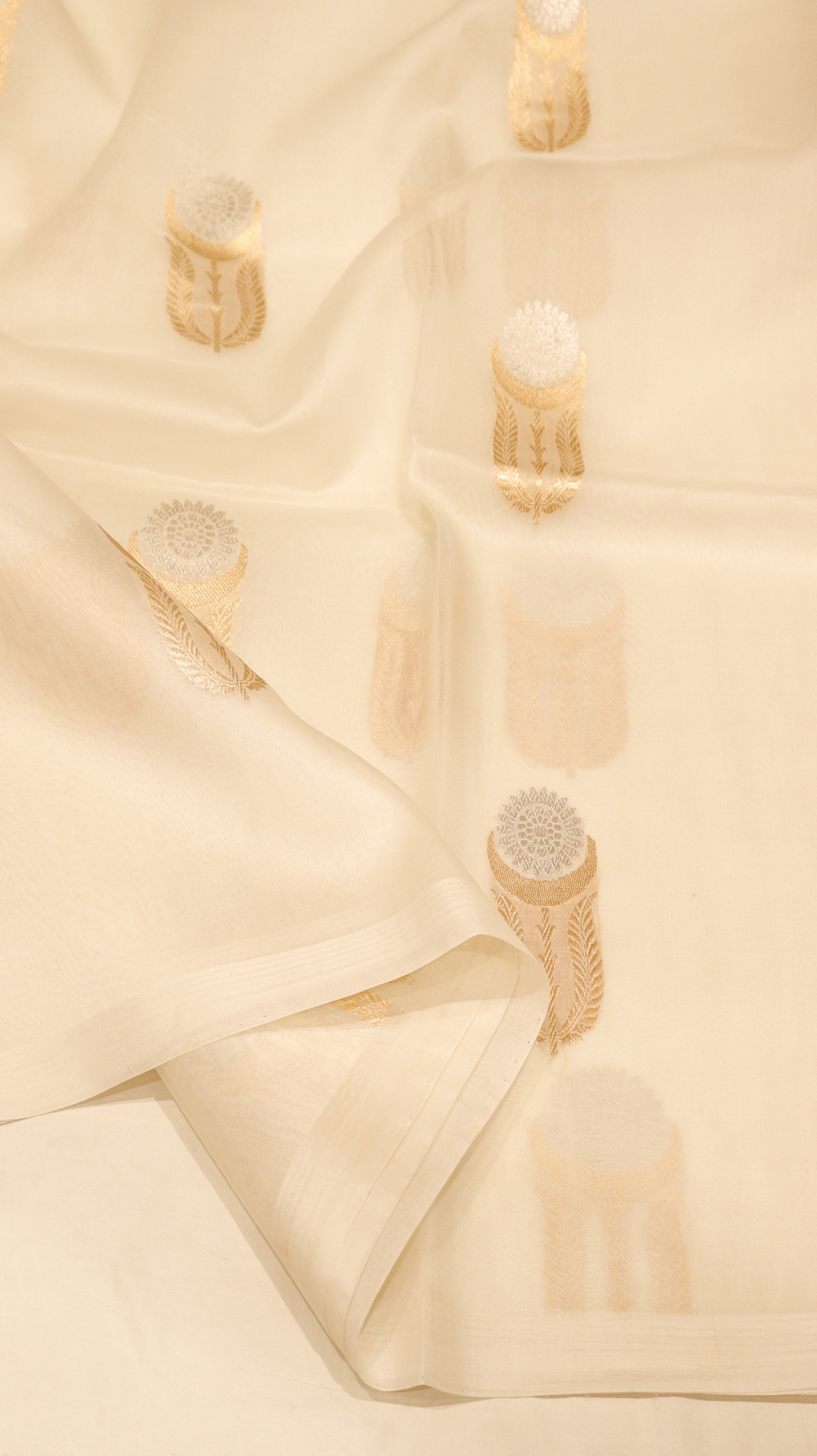 Pre-Order : Handloom Pure Kora Silk Saree