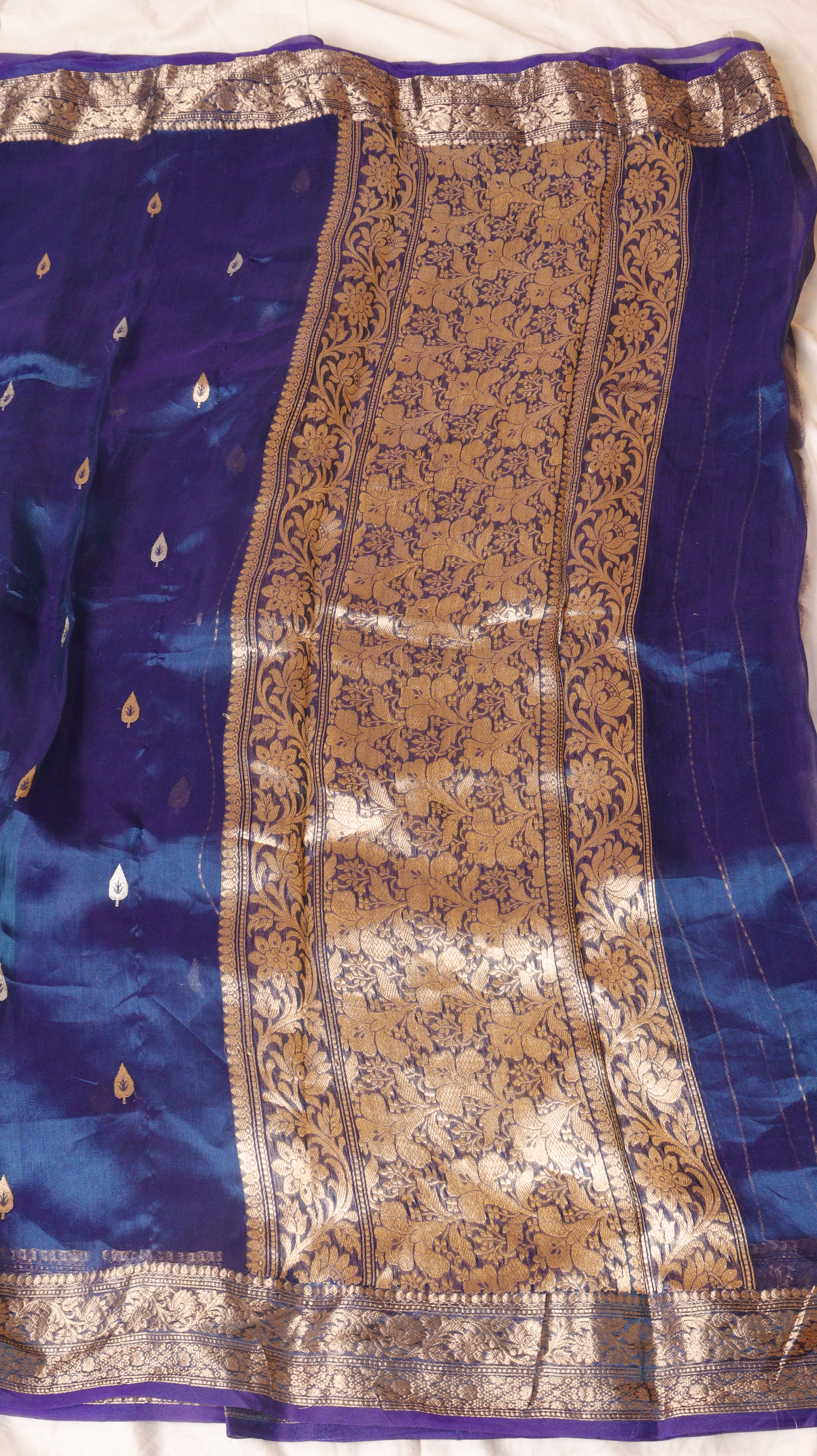 Deep Purple Pure Tissue Silk Handloom Saree with Floral Border