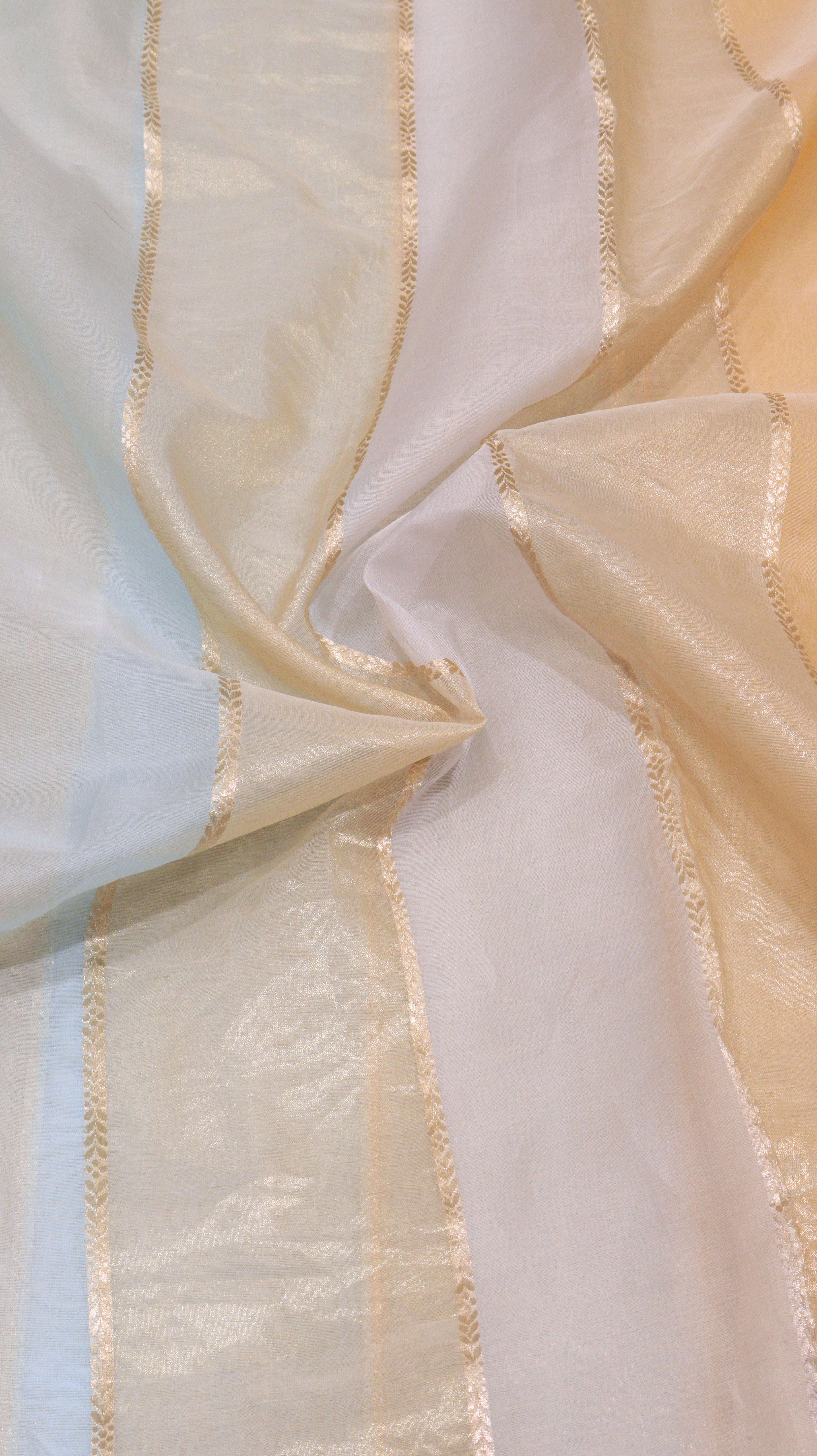 Pre-Order : Pure Kora Tissue Rangkaat Saree