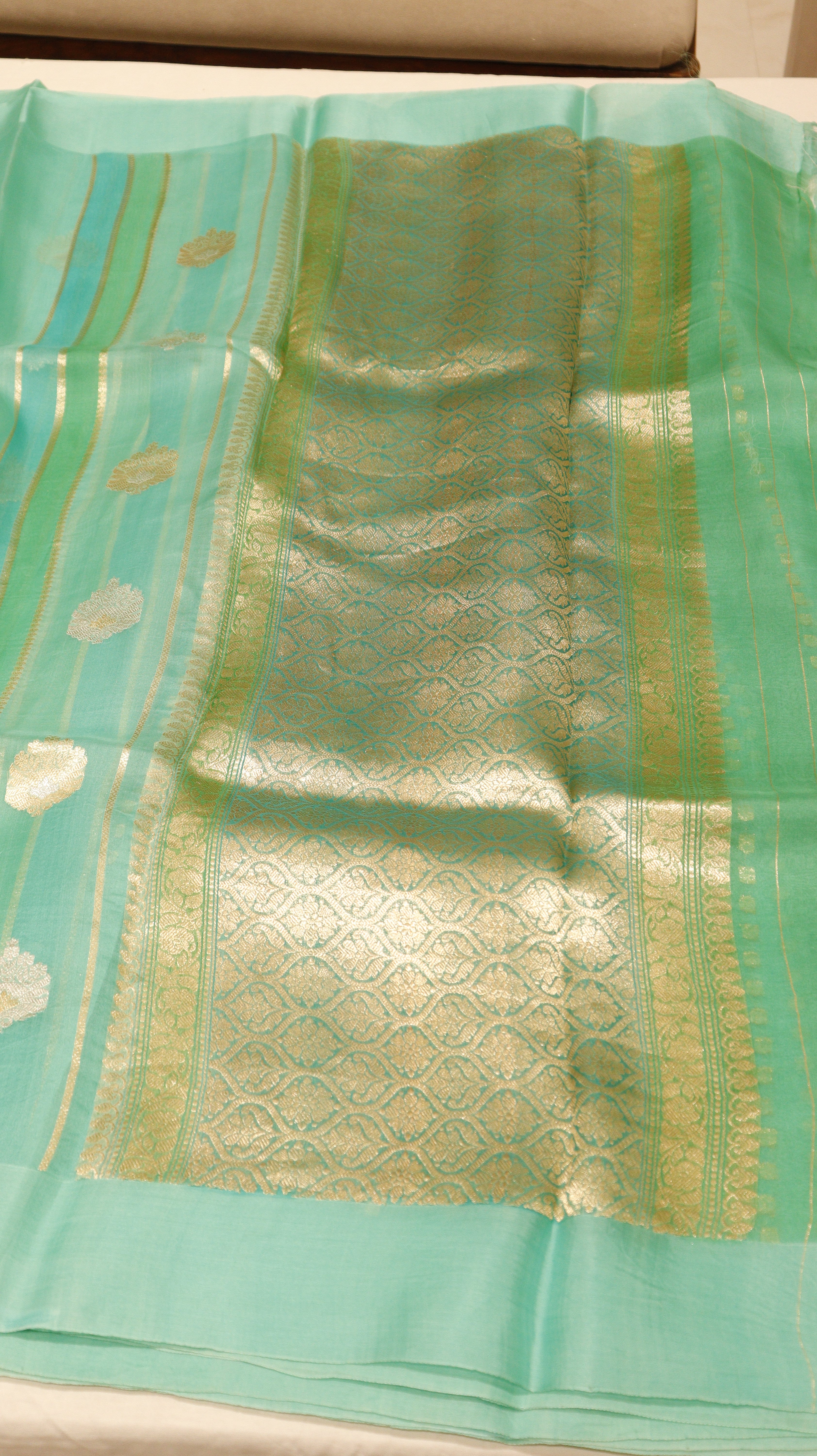 Pre-Order : Rangkaat Kora Silk Saree