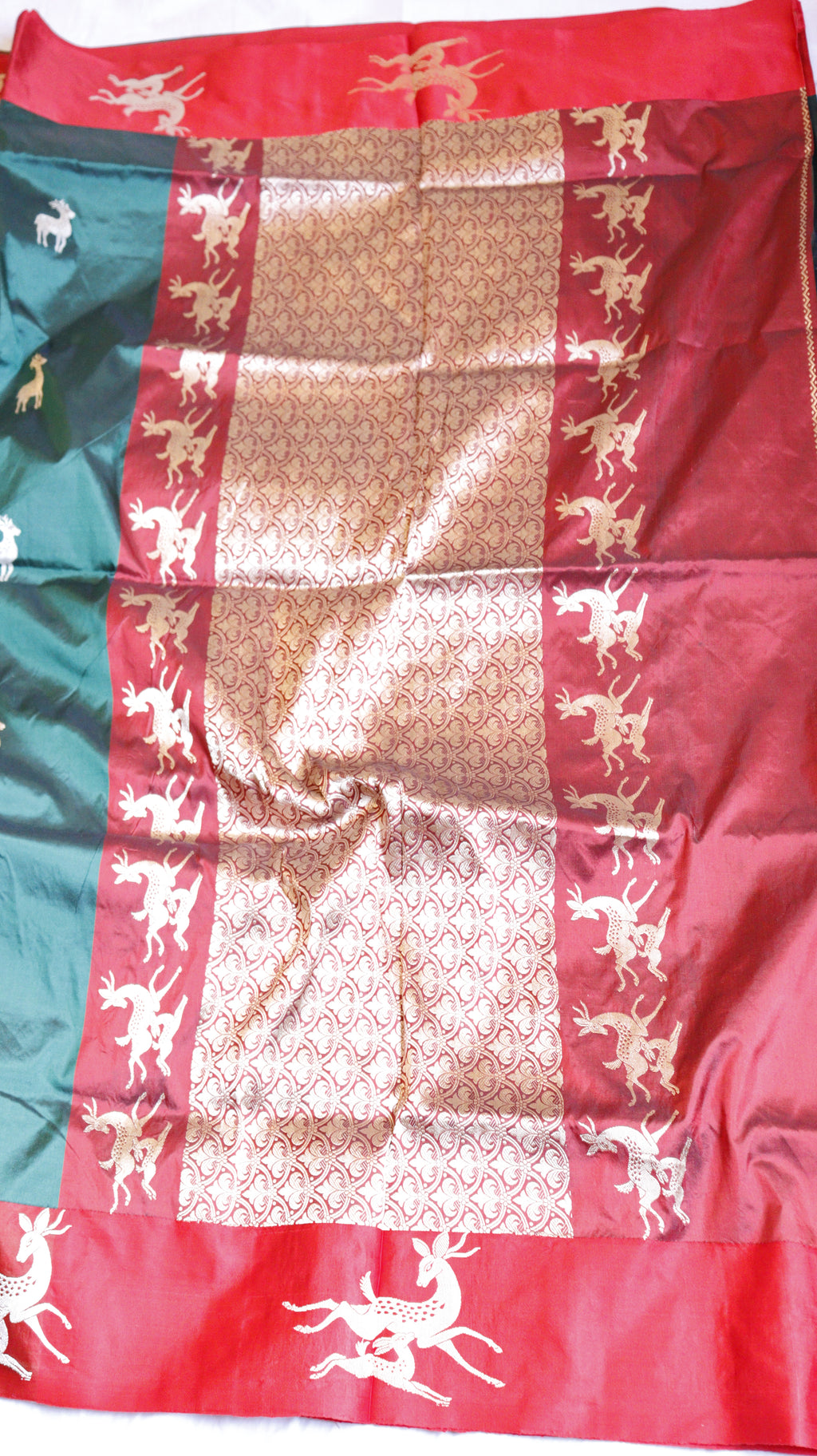 Deep Green Pure Katan Silk Handloom Saree with Contrast Border