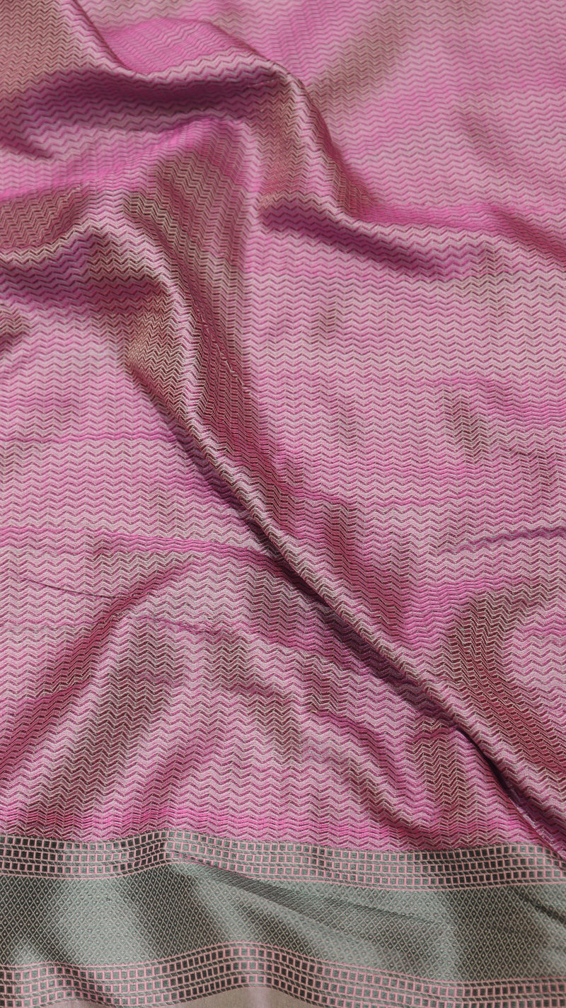 Pure Mulberry Silk Saree with Handloom Dampach Weave