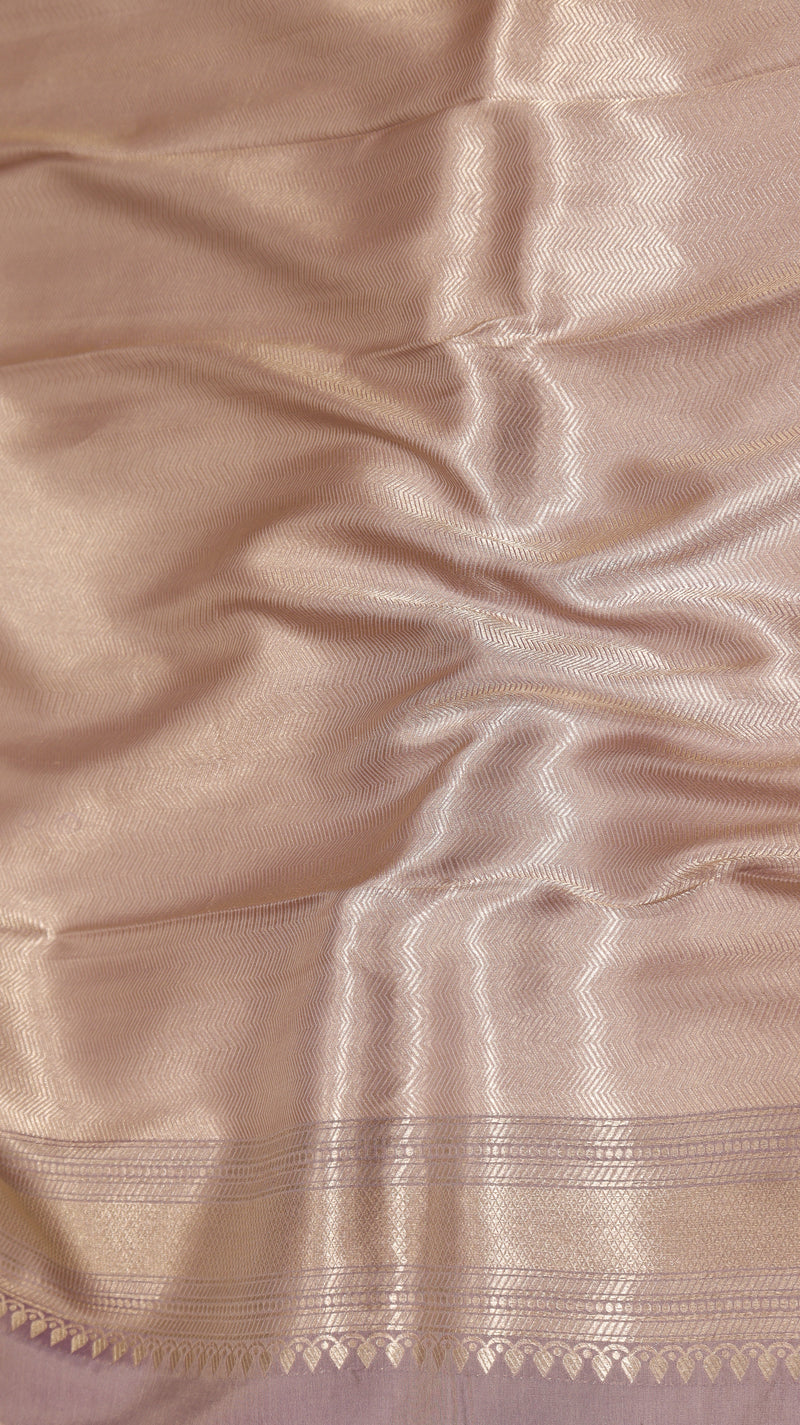 Pure Mulberry Silk Saree with Handloom Dampach Weave