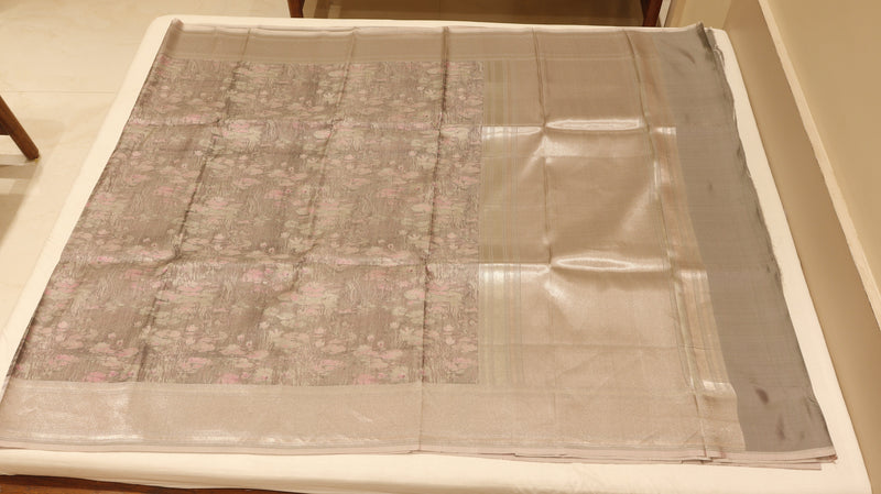 Pure Mulberry Silk Saree with Handloom Dampach Weave