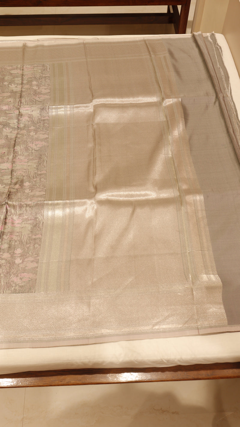 Pure Mulberry Silk Saree with Handloom Dampach Weave