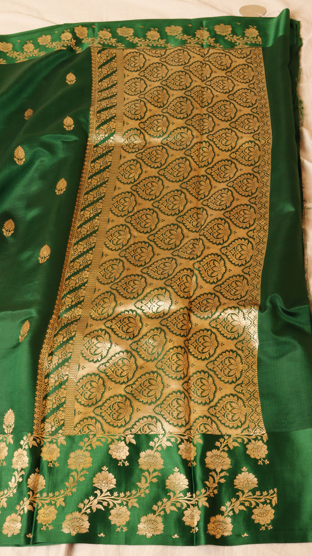 Deep Green Pure Soft Katan Silk Handloom Saree with Broad Border