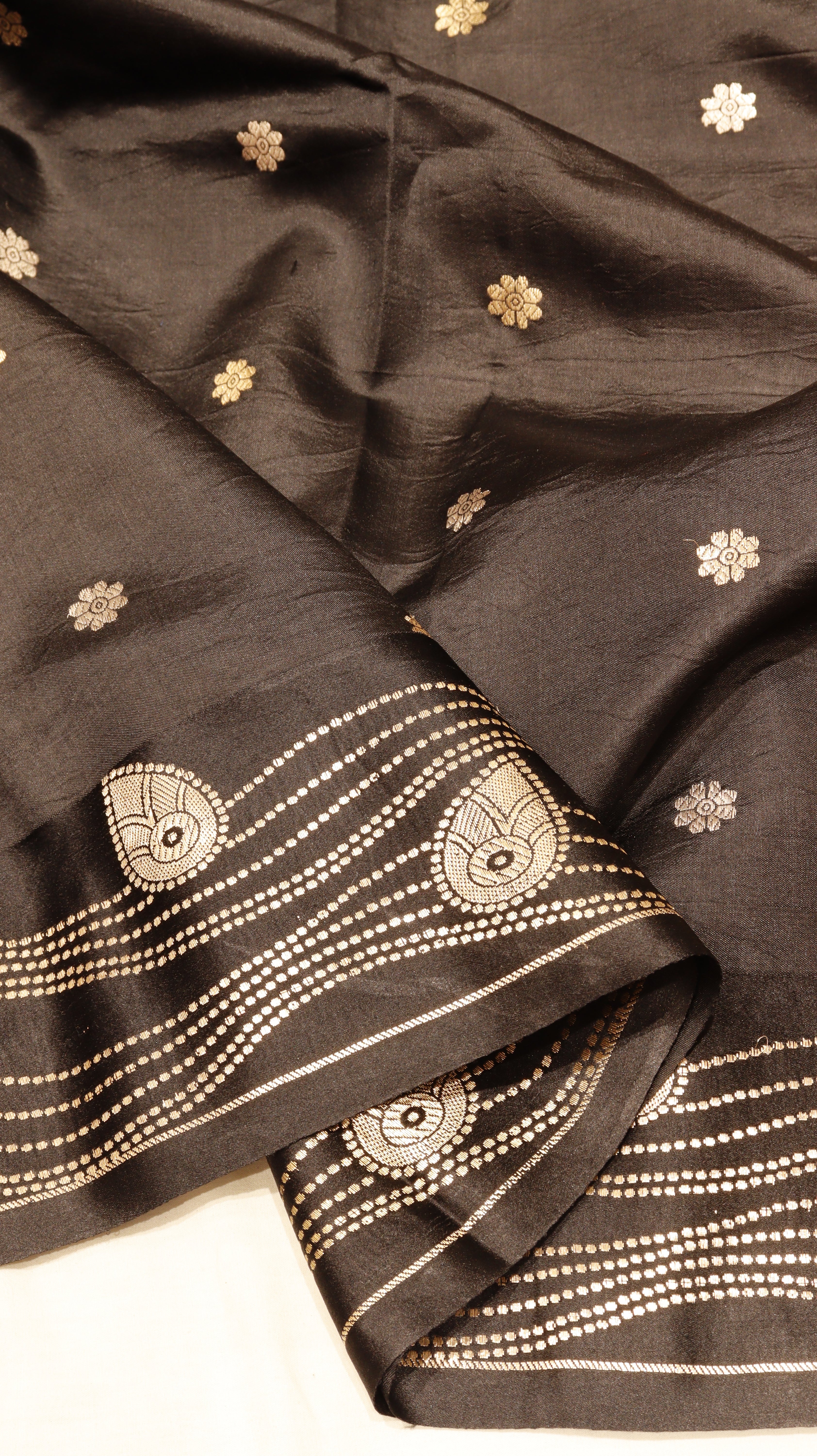Pre-Order : Black Pure Soft Katan Silk Handloom Saree with Elegant Border