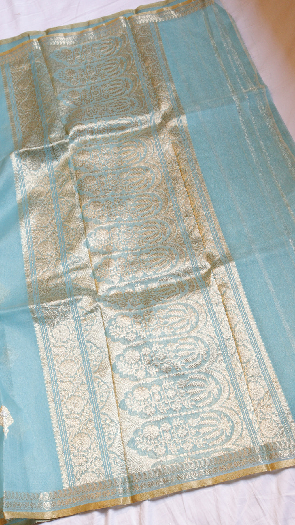 Handloom Pure Tissue Silk Saree
