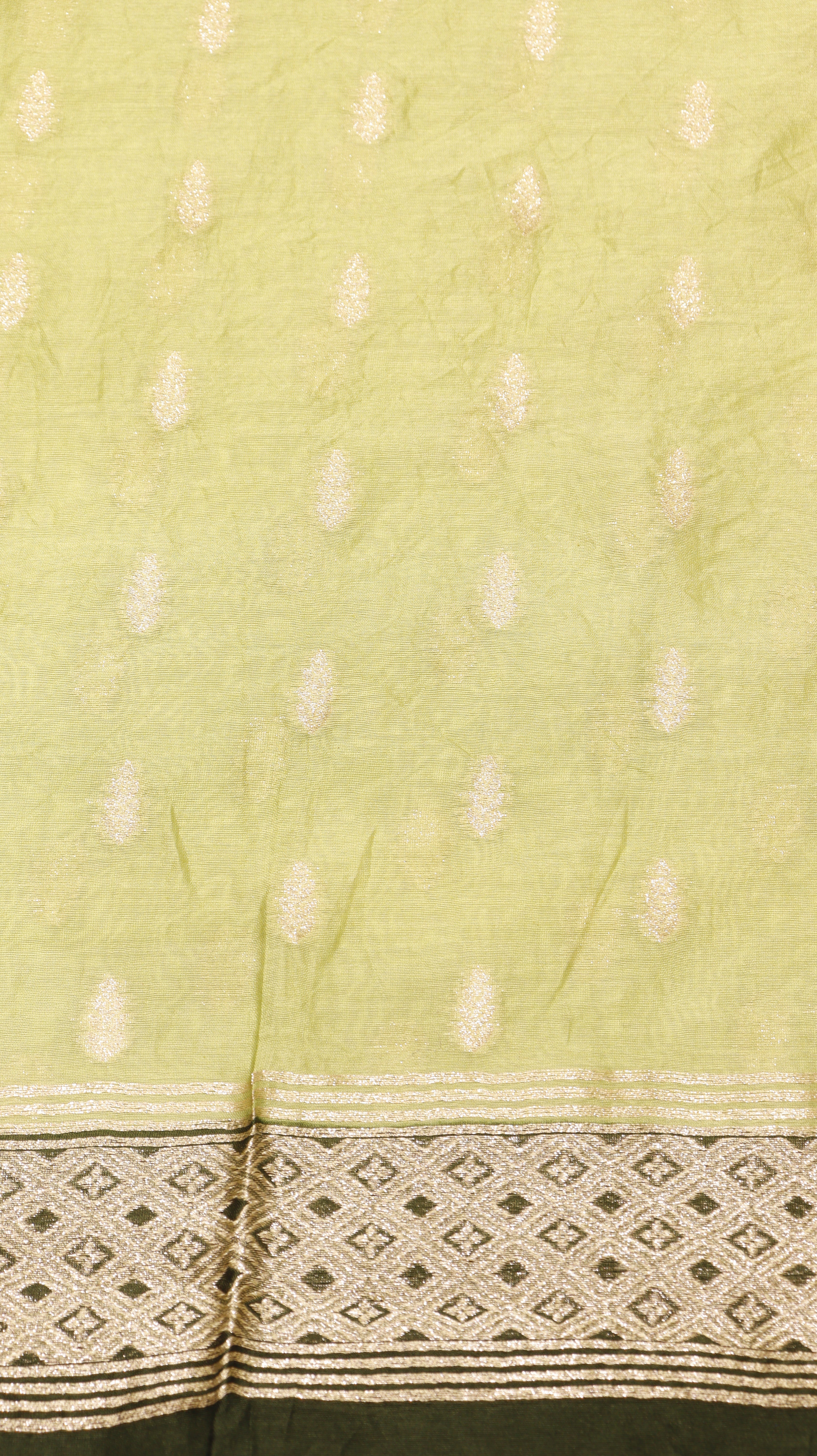 Pastel Green Pure Moonga Silk Handloom Suit Set