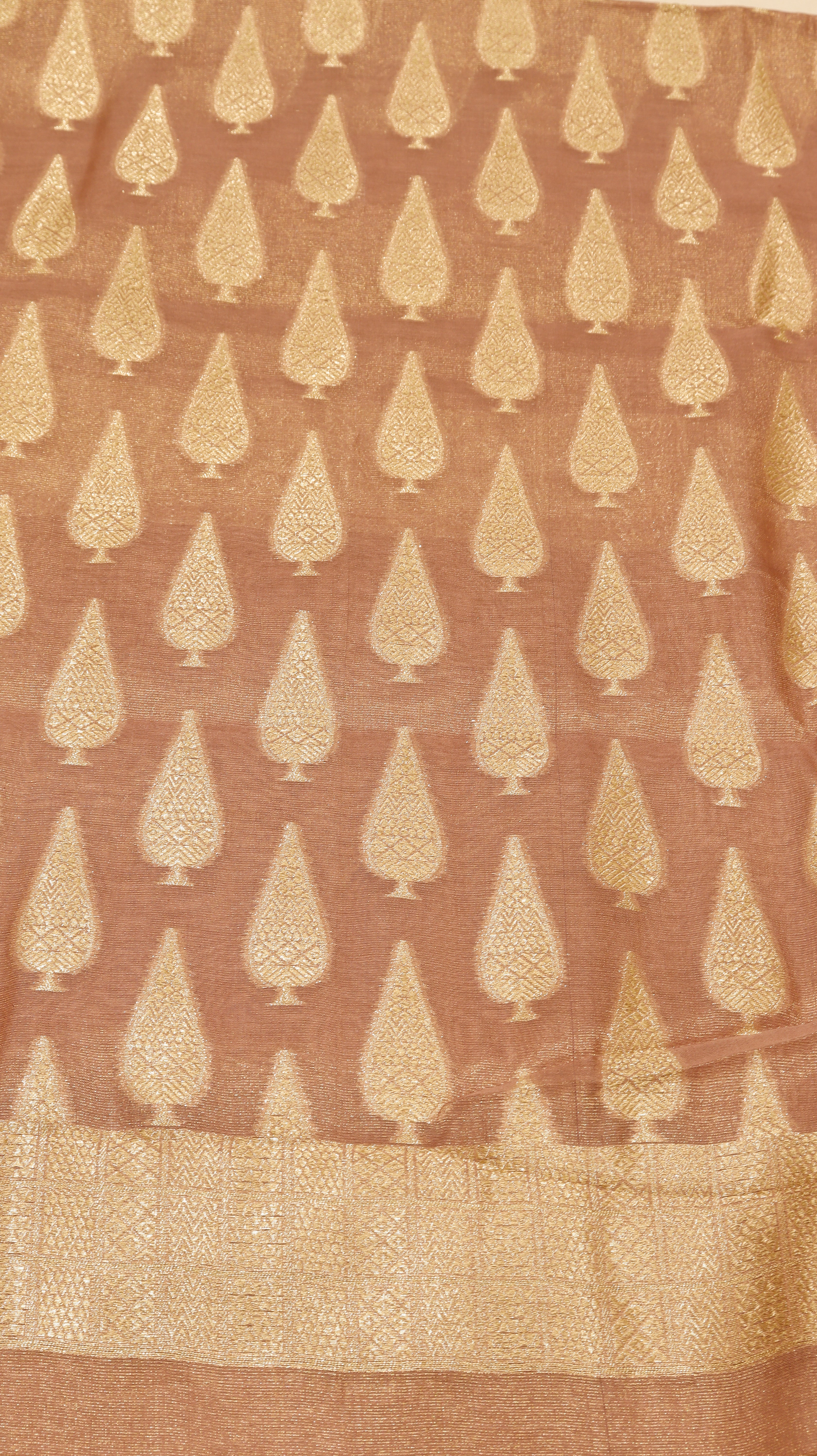 Pure Khaddi Tissue Silk Handloom Suit Set