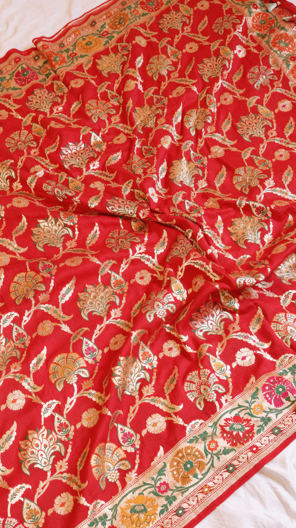 Green Pure Moonga Silk Handloom Suit Set with Contrast Dupatta