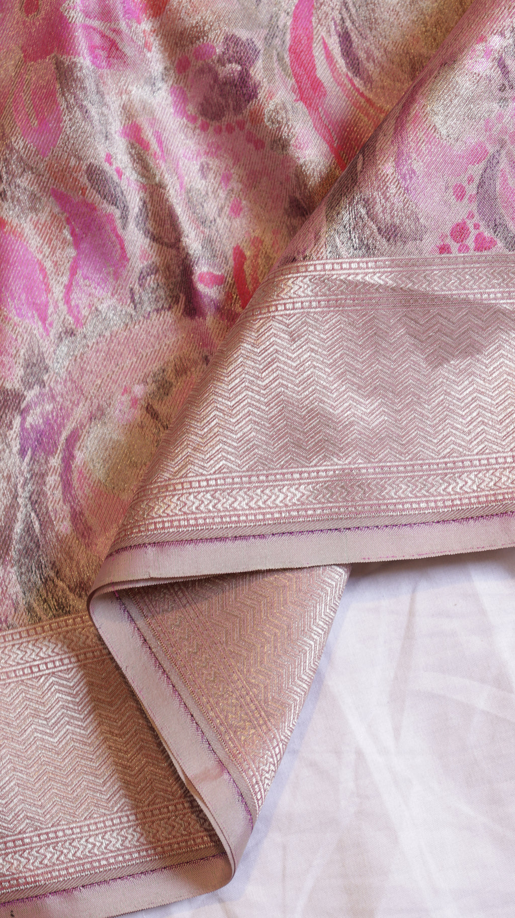 Pure Mulberry Silk Dupatta with Handloom Dampach Weave