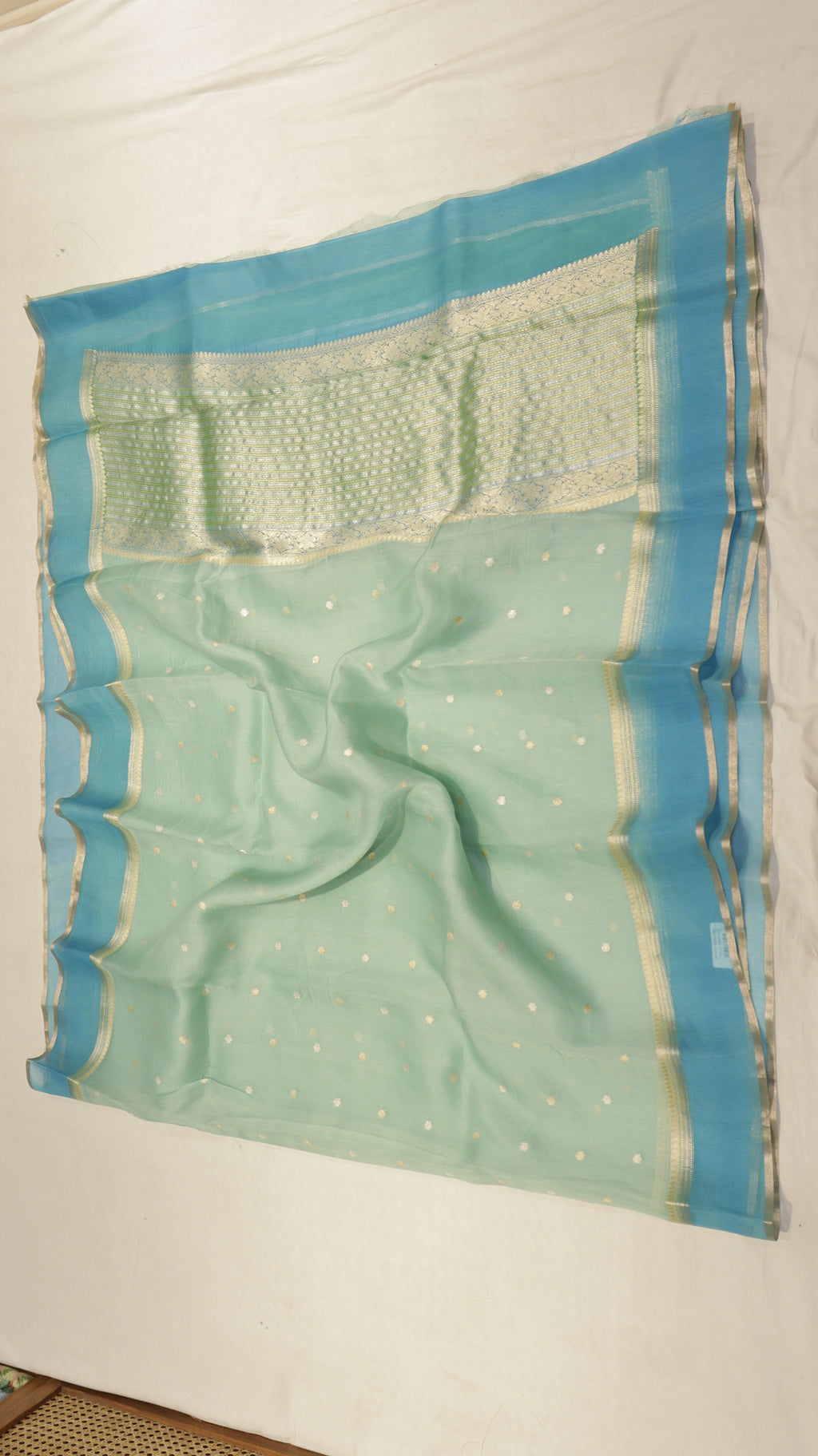 Pre-Order : Ocean Green Pure Kora Silk Handloom Saree with Stripes Blouse