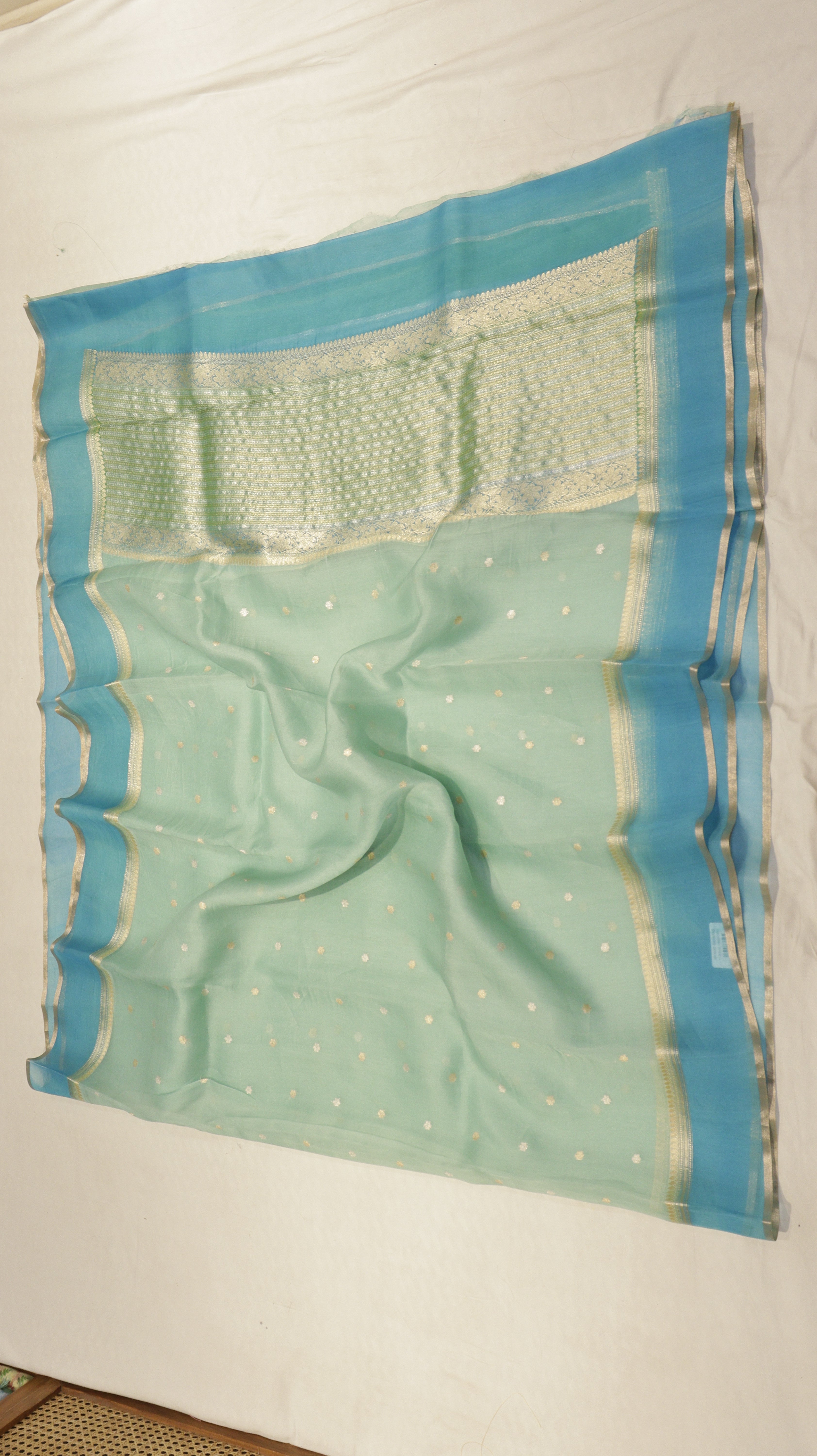 Pre-Order : Ocean Green Pure Kora Silk Handloom Saree with Stripes Blouse