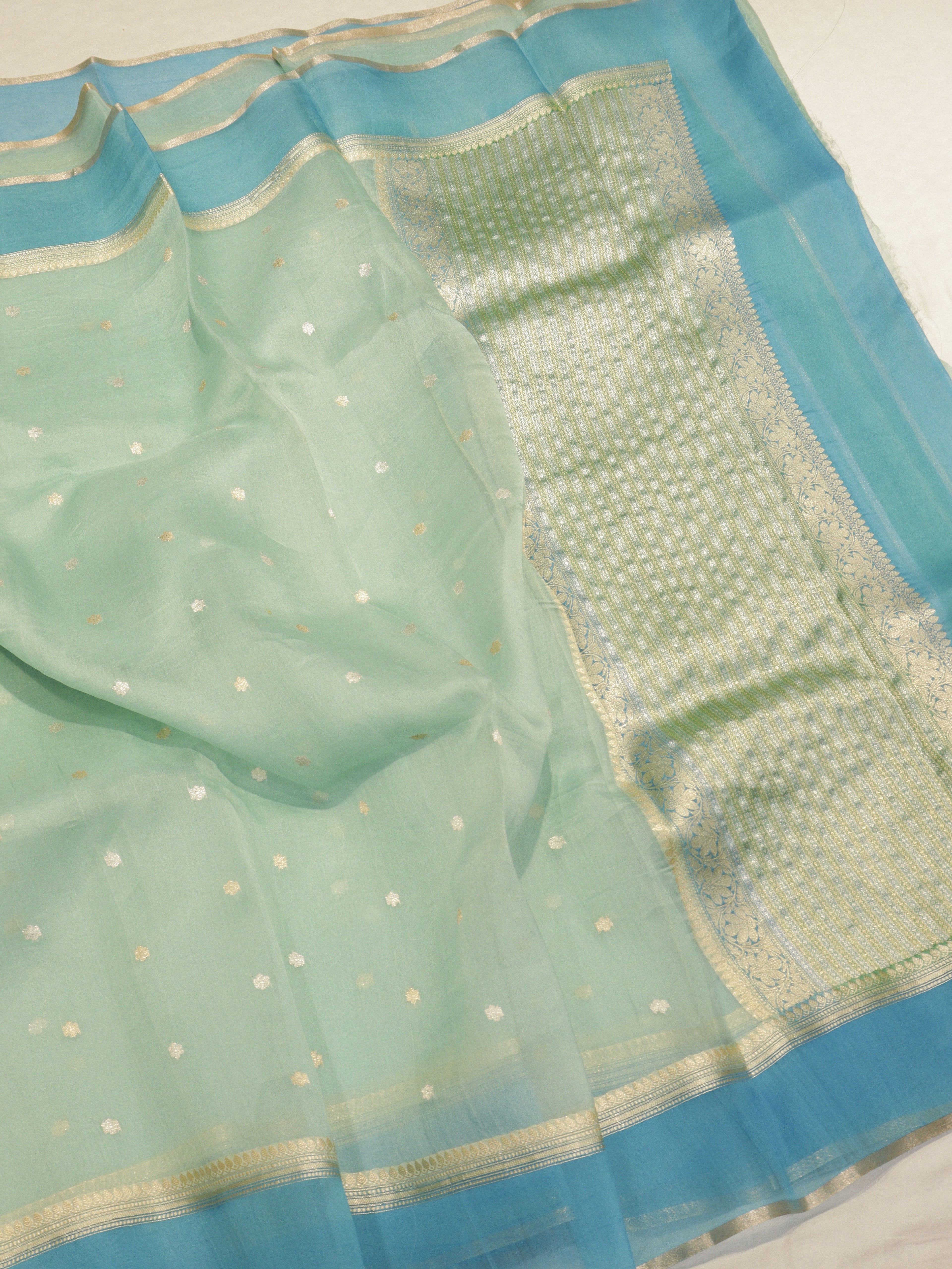 Pre-Order : Ocean Green Pure Kora Silk Handloom Saree with Stripes Blouse