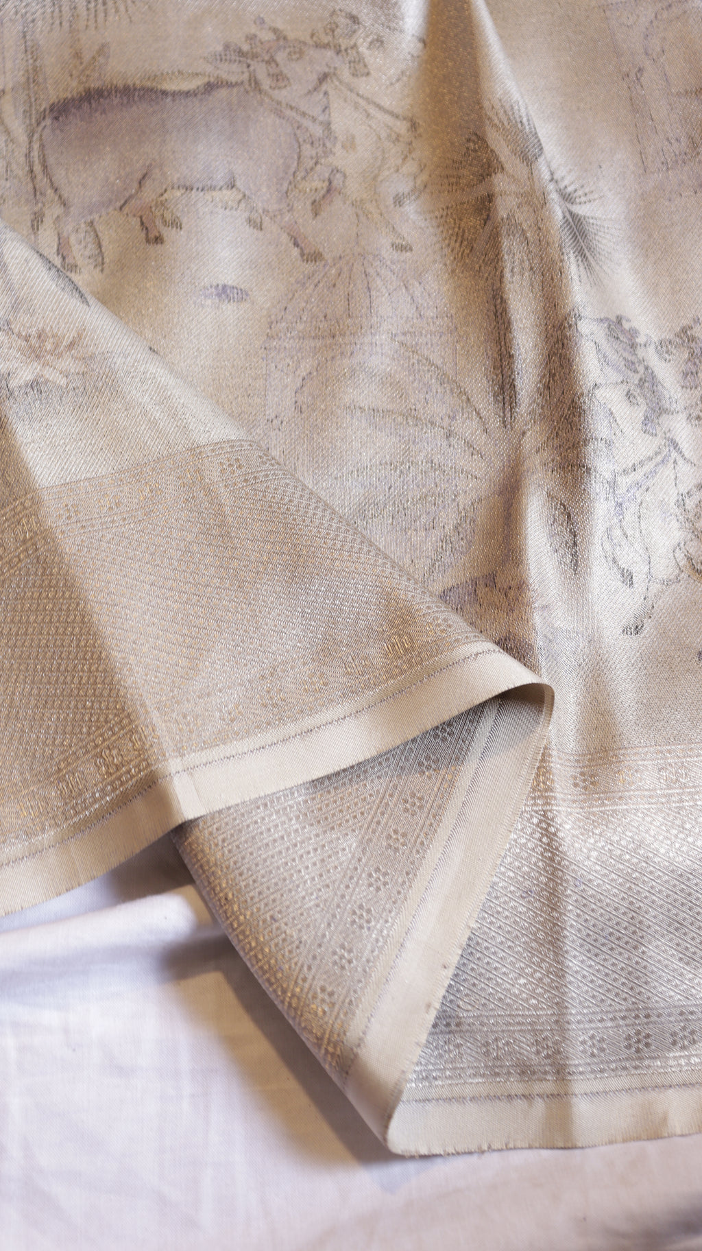 Pure Mulberry Silk Dupatta with Handloom Dampach Weave