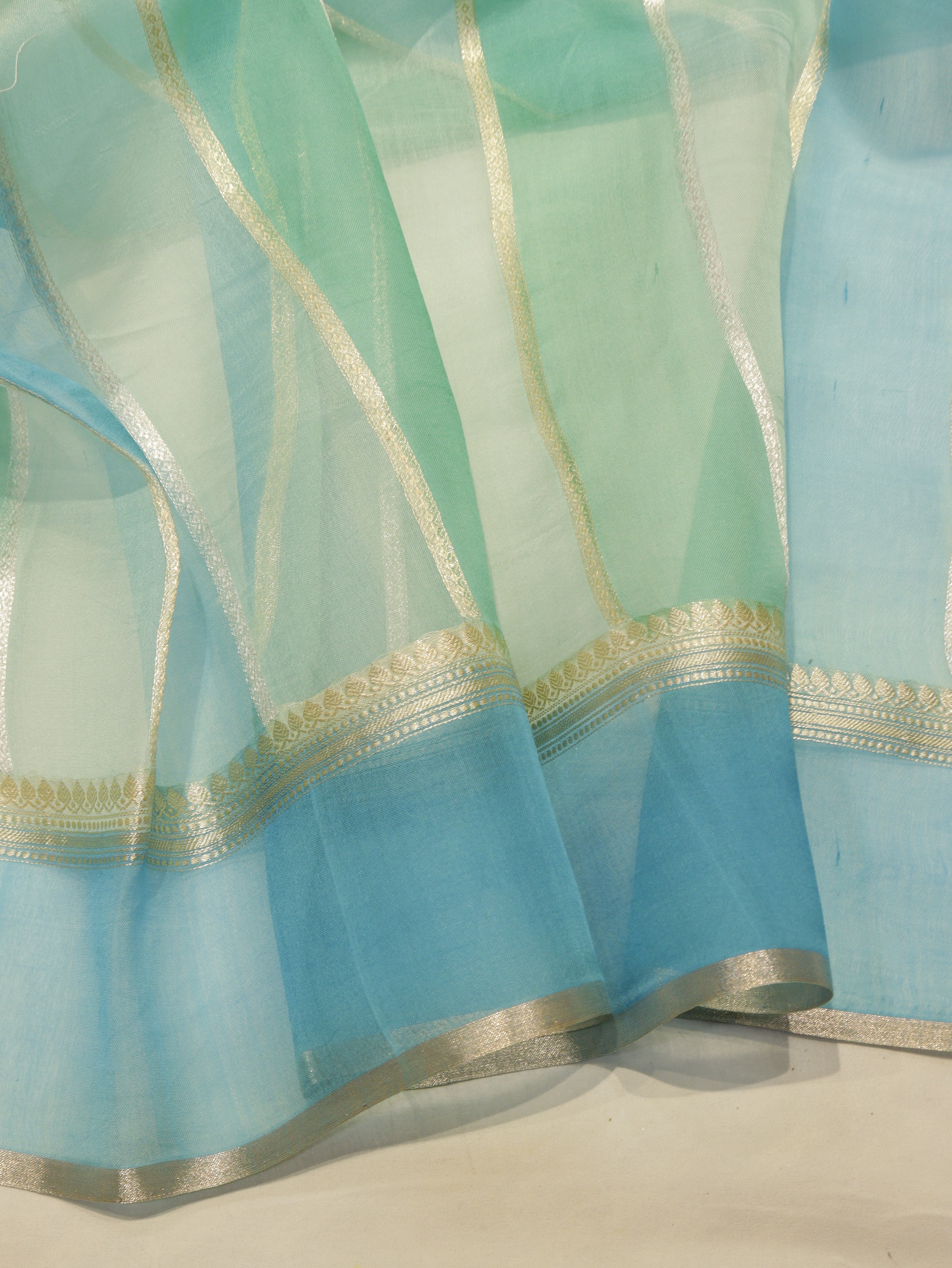 Pre-Order : Ocean Green Pure Kora Silk Handloom Saree with Stripes Blouse