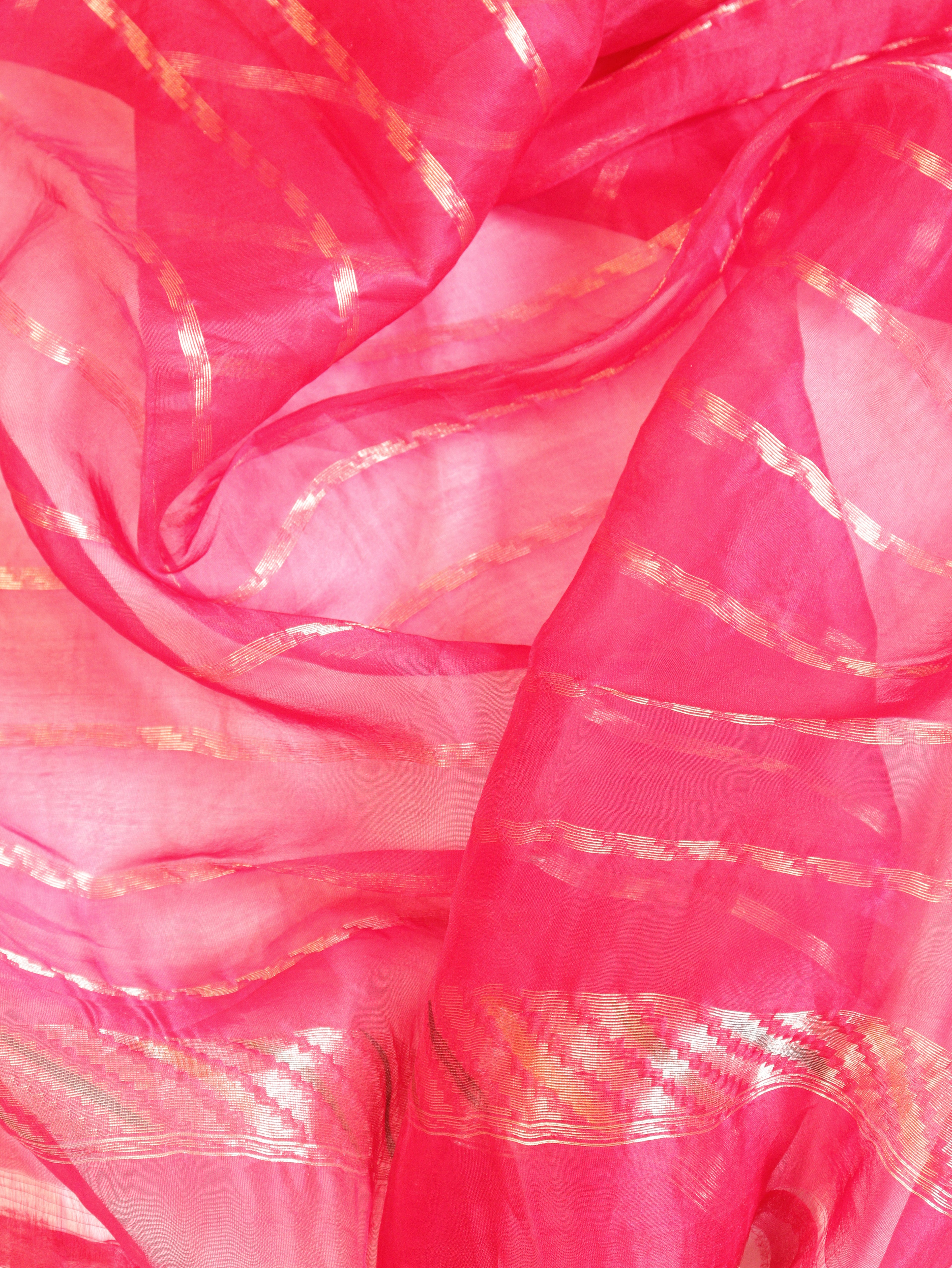 Raspberry Pink Pure Kora Silk Handloom Saree with Rangkaat Blouse