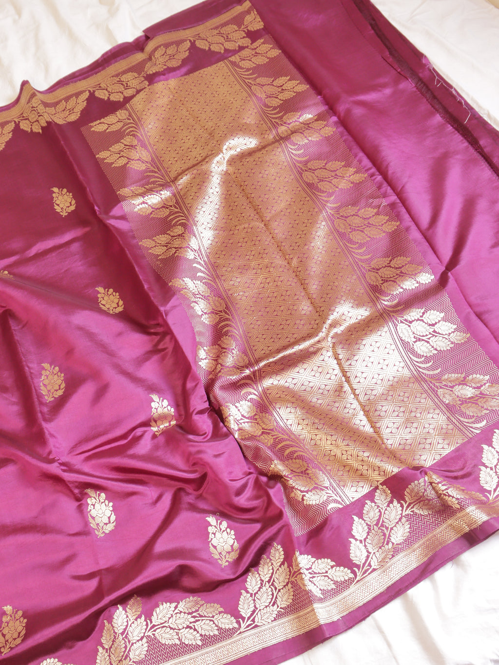 Deep Magenta Pure Soft Katan Silk Handloom Saree