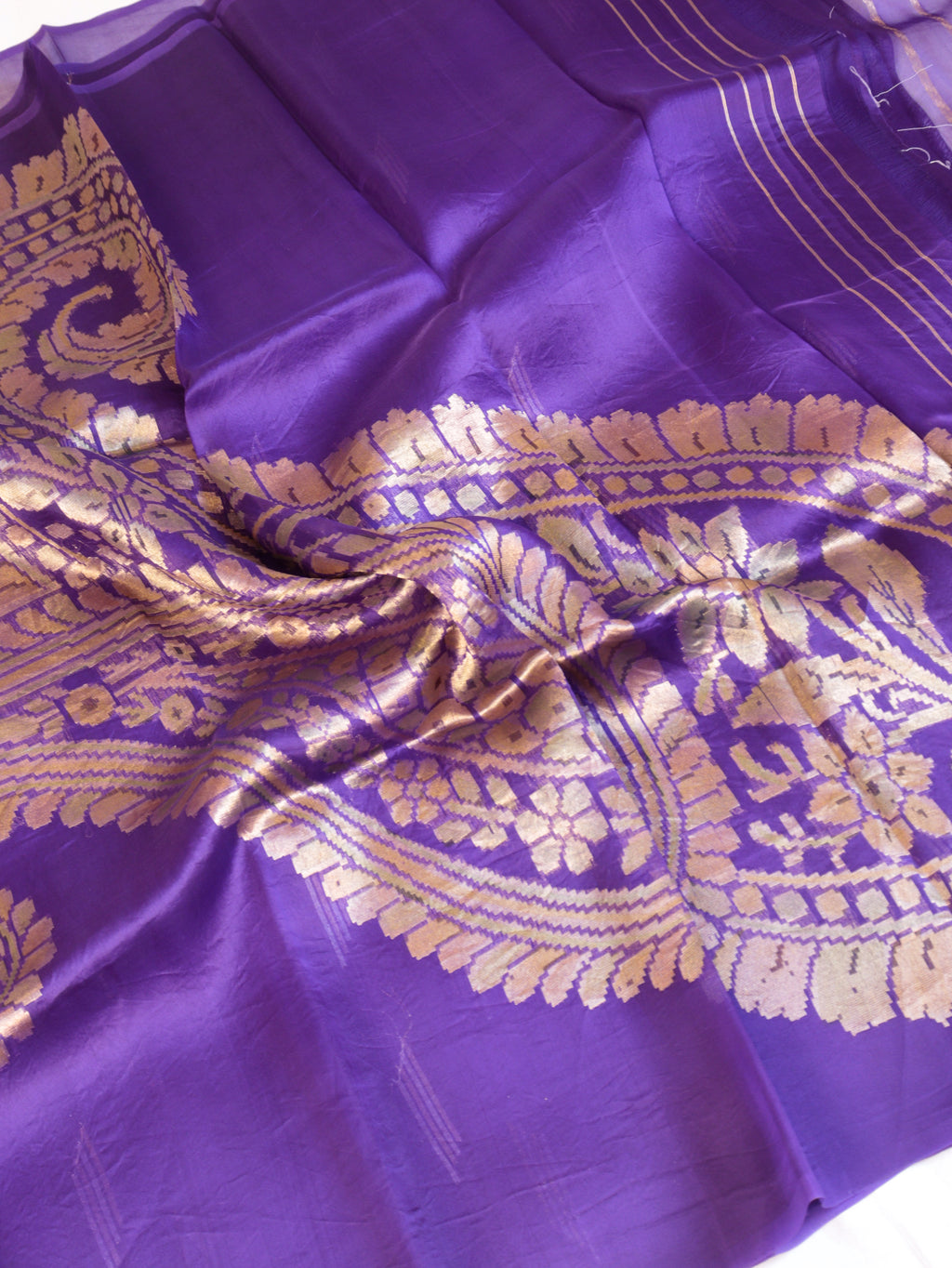 Pre-Order : Purple Pure Kora Silk Handloom Saree with Paisley Pallu