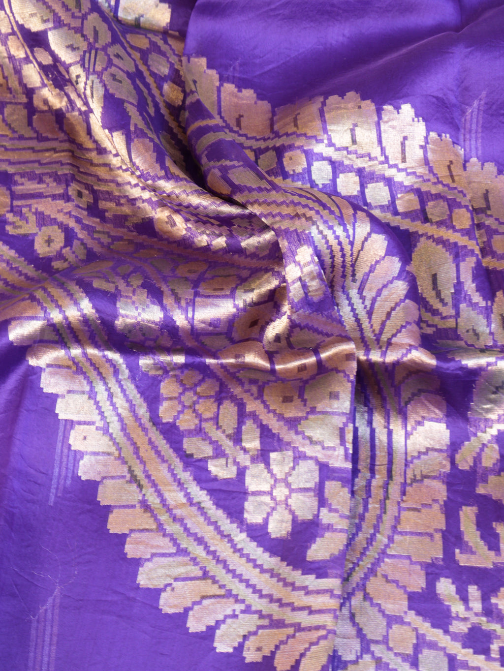 Pre-Order : Purple Pure Kora Silk Handloom Saree with Paisley Pallu