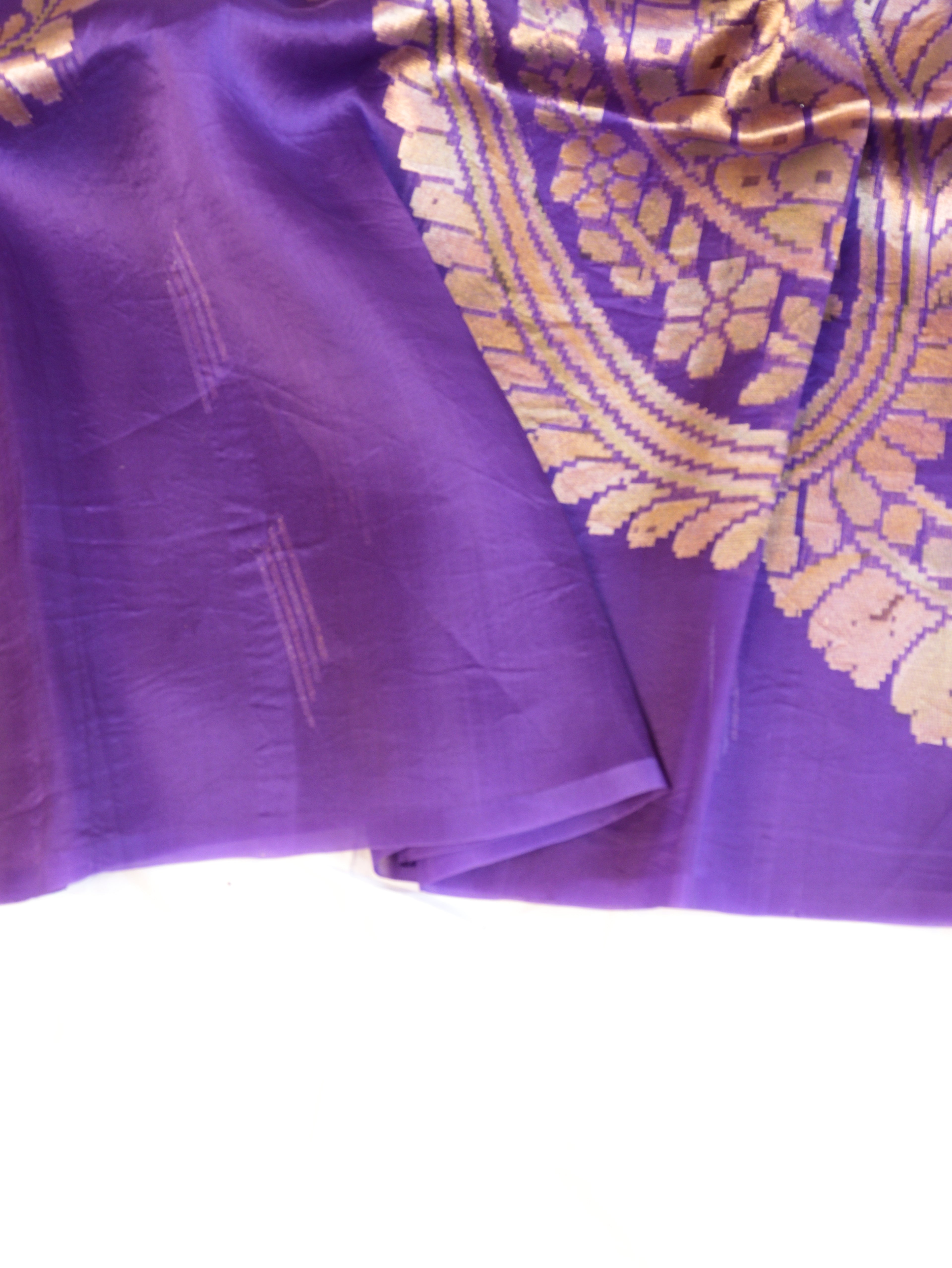 Pre-Order : Purple Pure Kora Silk Handloom Saree with Paisley Pallu