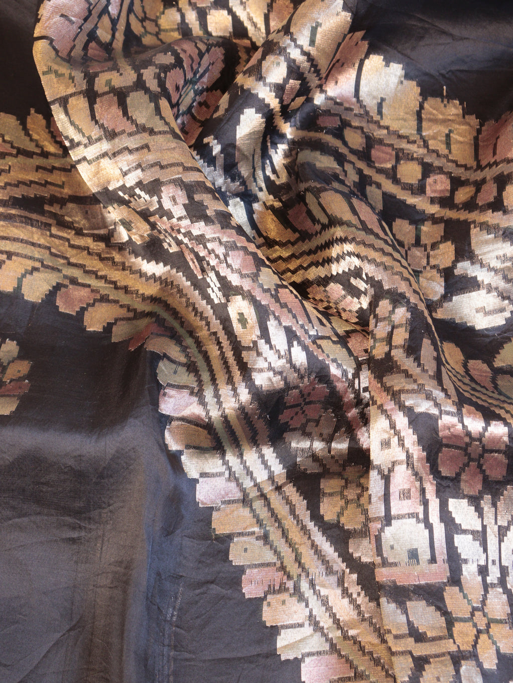 Black Pure Kora Silk Handloom Saree with Paisley Pallu