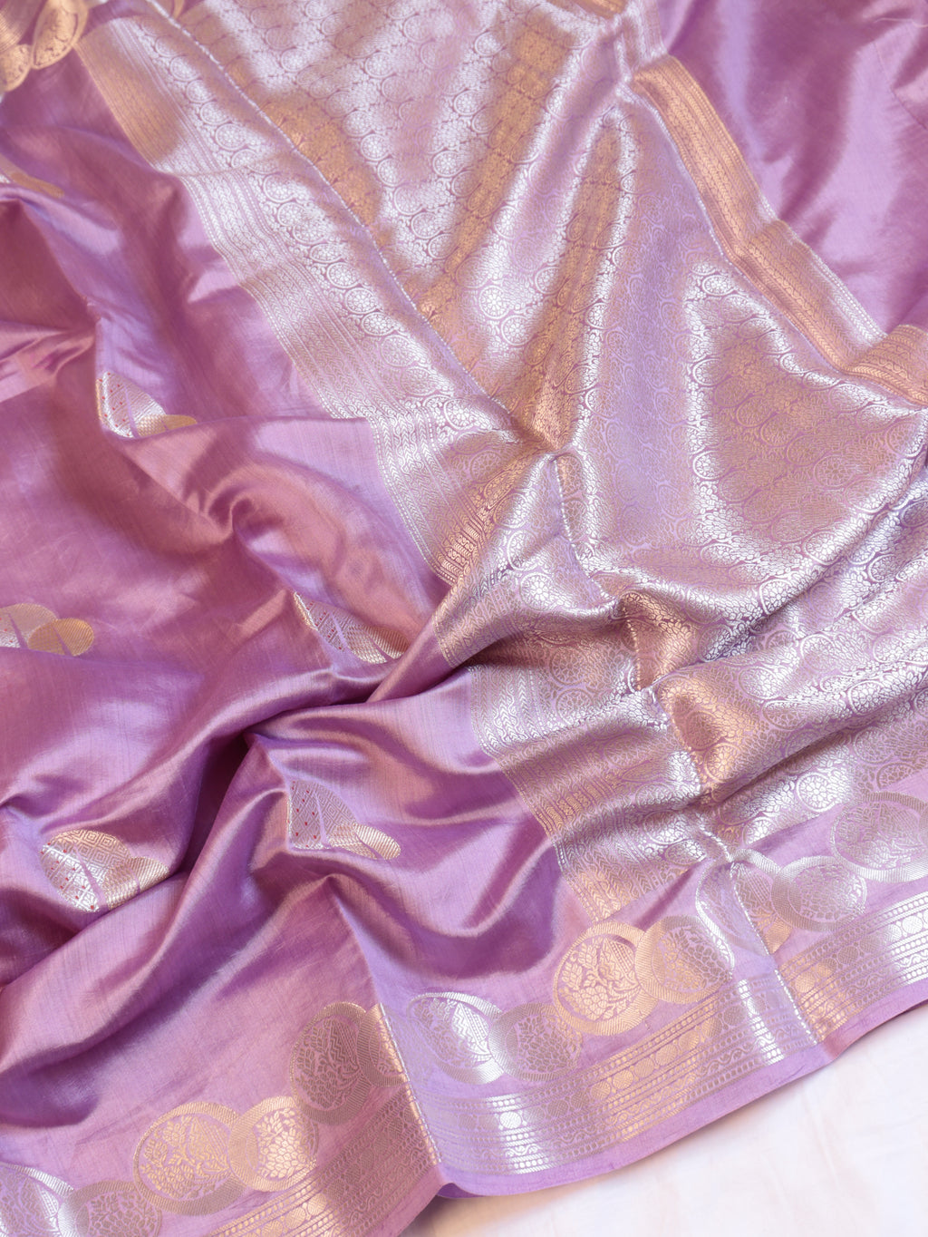 Border Buta Chiniya Silk Saree - Lavender