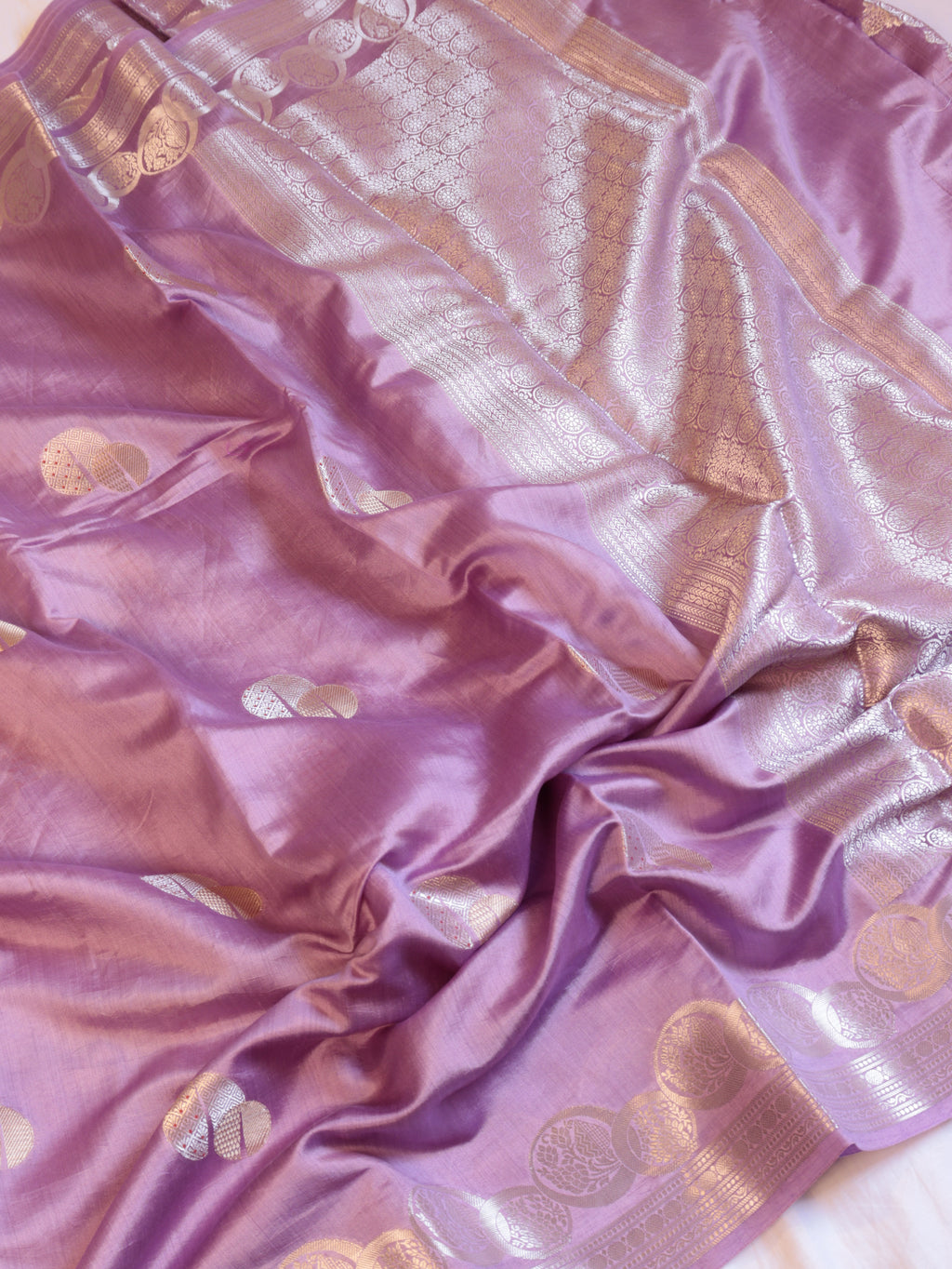 Border Buta Chiniya Silk Saree - Lavender