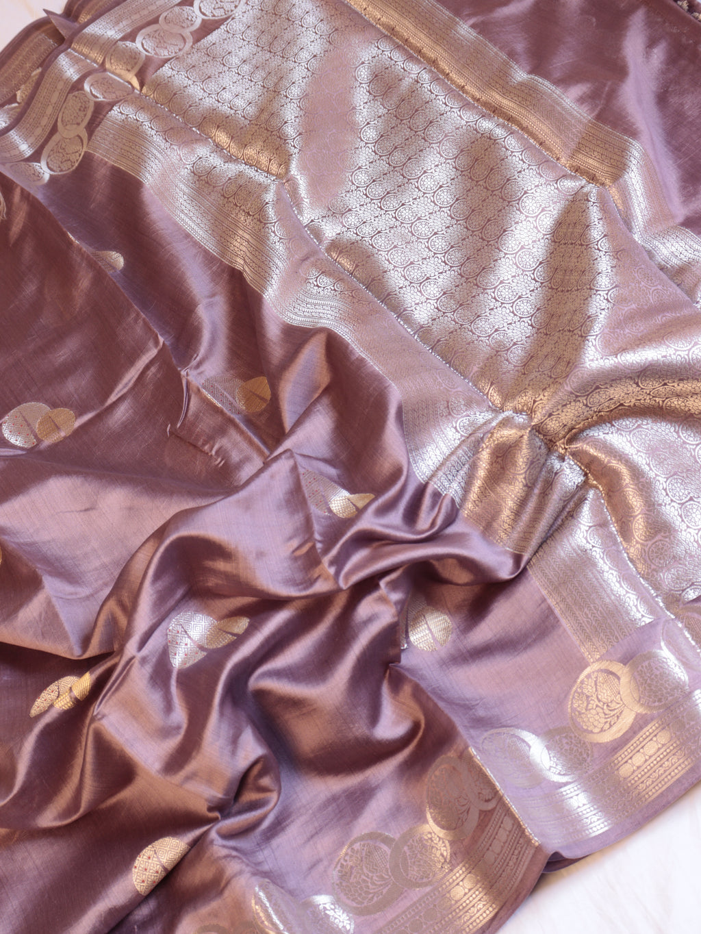 Pre-Order : Border Buta Chiniya Silk Saree - Lilac