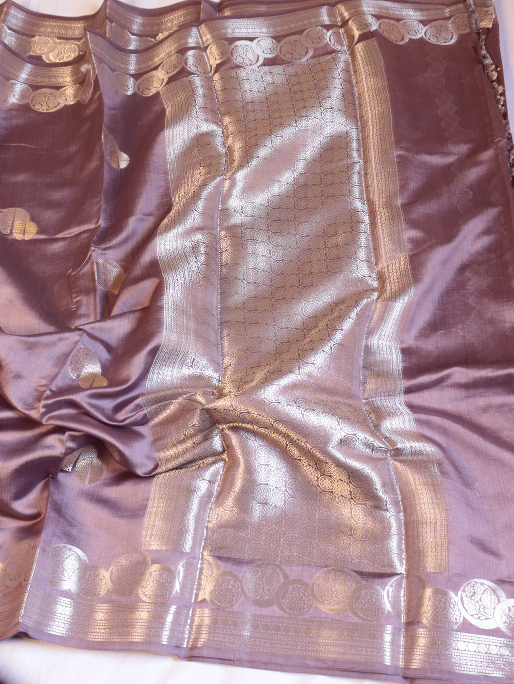 Pre-Order : Border Buta Chiniya Silk Saree - Lilac