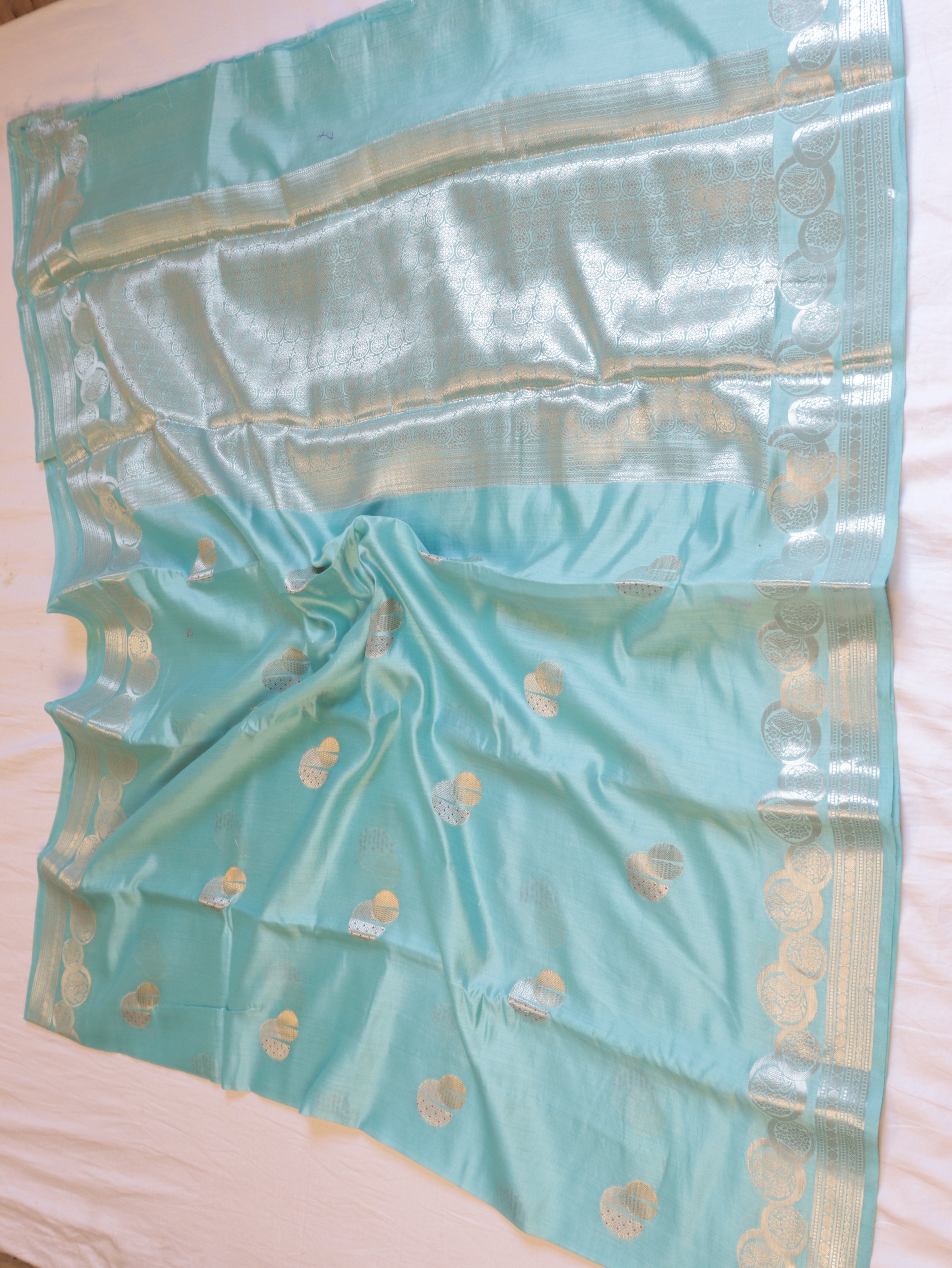 Border Buta Chiniya Silk Saree - Blue