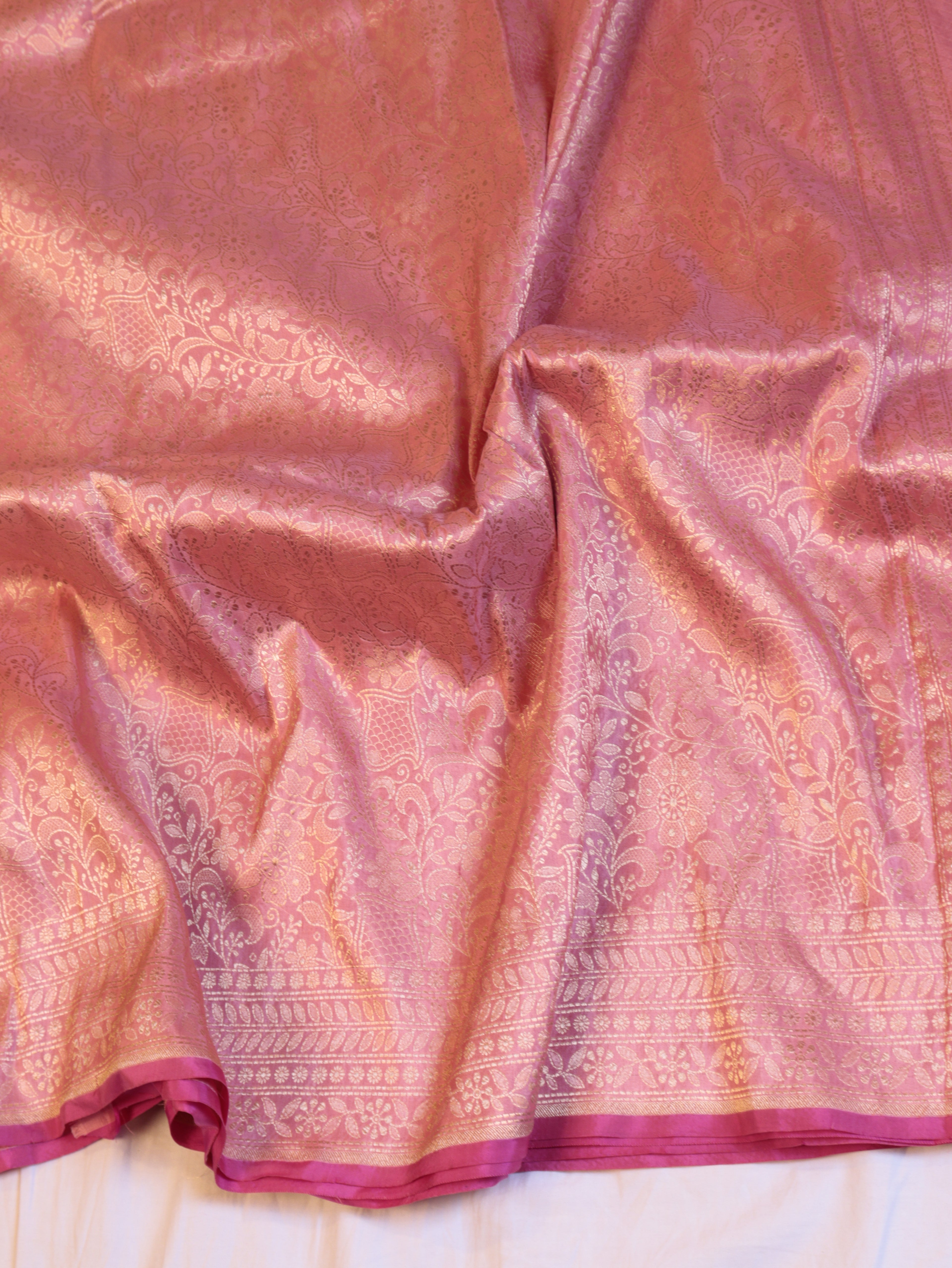Horizontal Floral Border Handloom Pure Katan Silk Saree - Pink