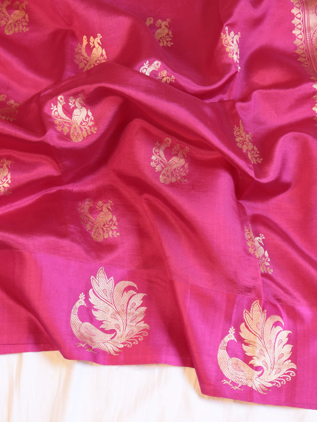 Bird Border Handloom Pure Soft Katan Silk Saree - Pink