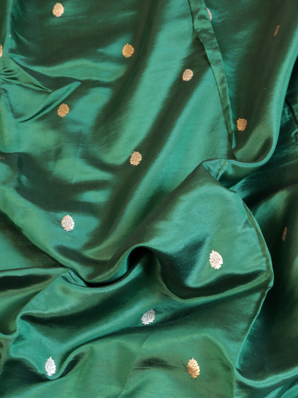 Bird Border Handloom Pure Soft Katan Silk Saree - Bottle Green
