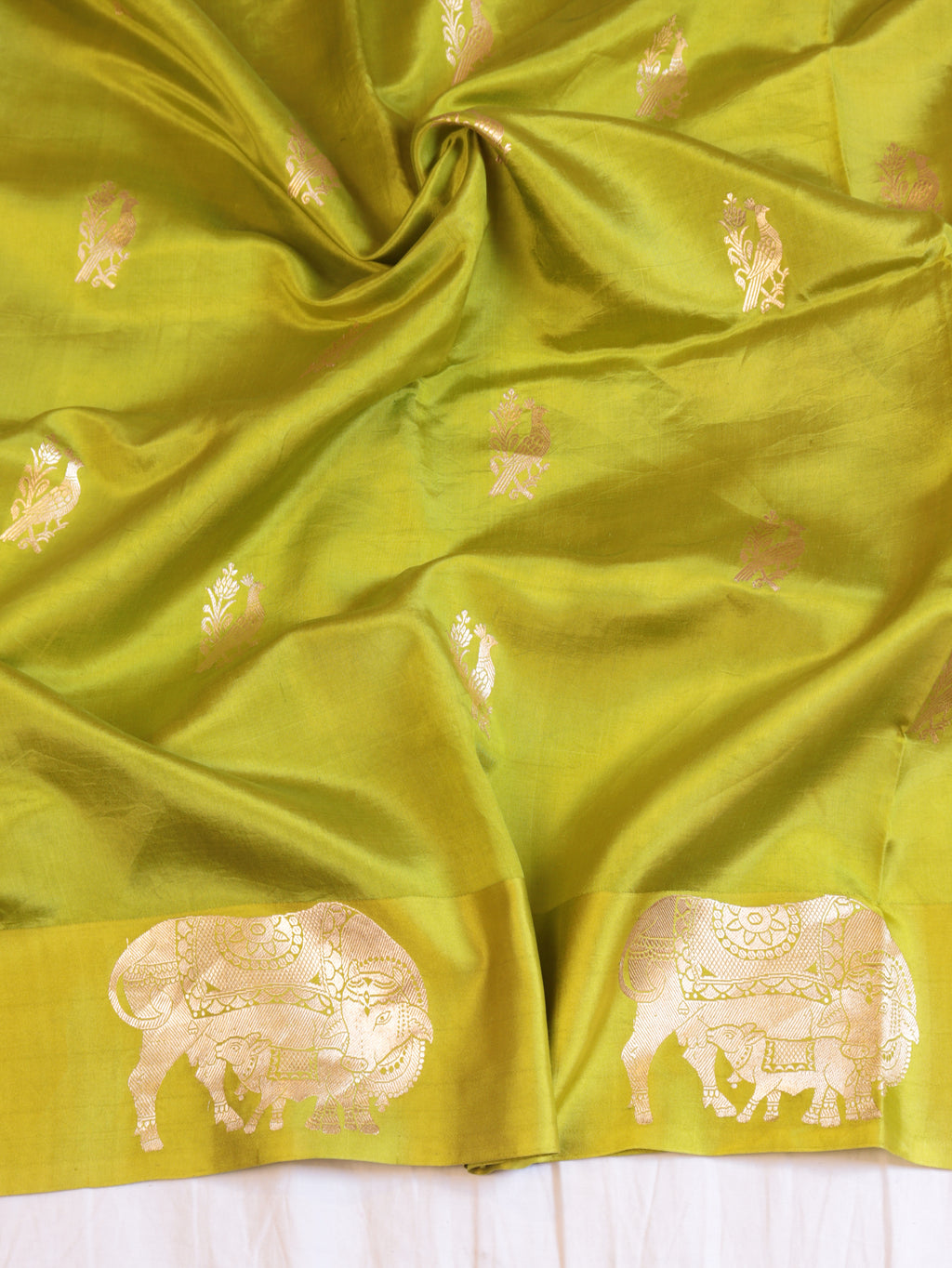 Cow Border Handloom Pure Soft Katan Silk Saree - Lime Green