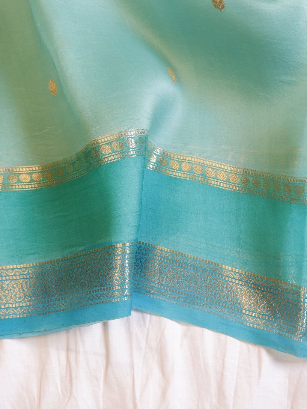 Contrast Border Handloom Pure Kora Silk Saree - Ocean Blue