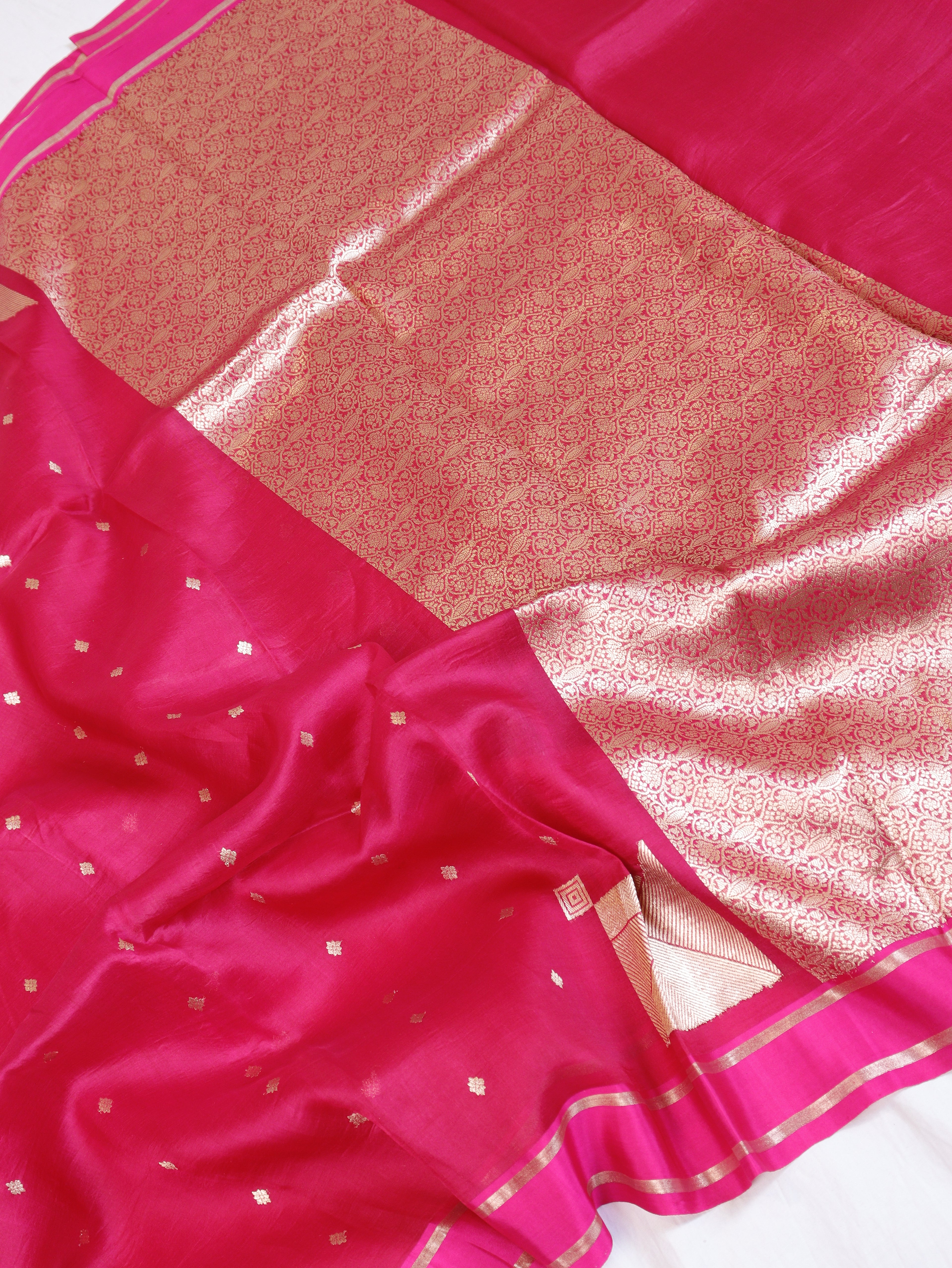 Pre-Order : Minimal Border Handloom Kora Silk Saree - Pink