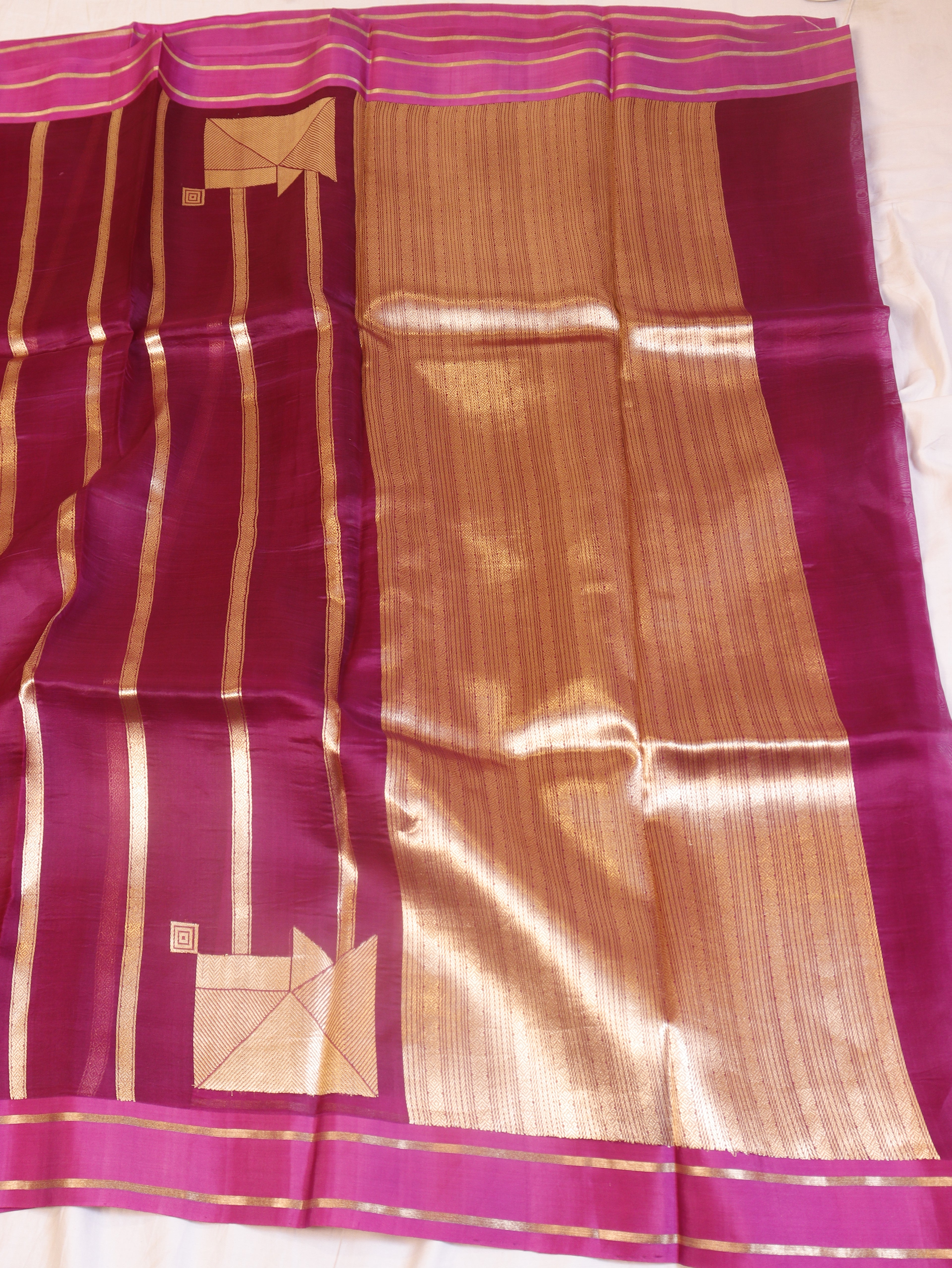 Minimal Border Handloom Kora Silk Saree - Plum Purple