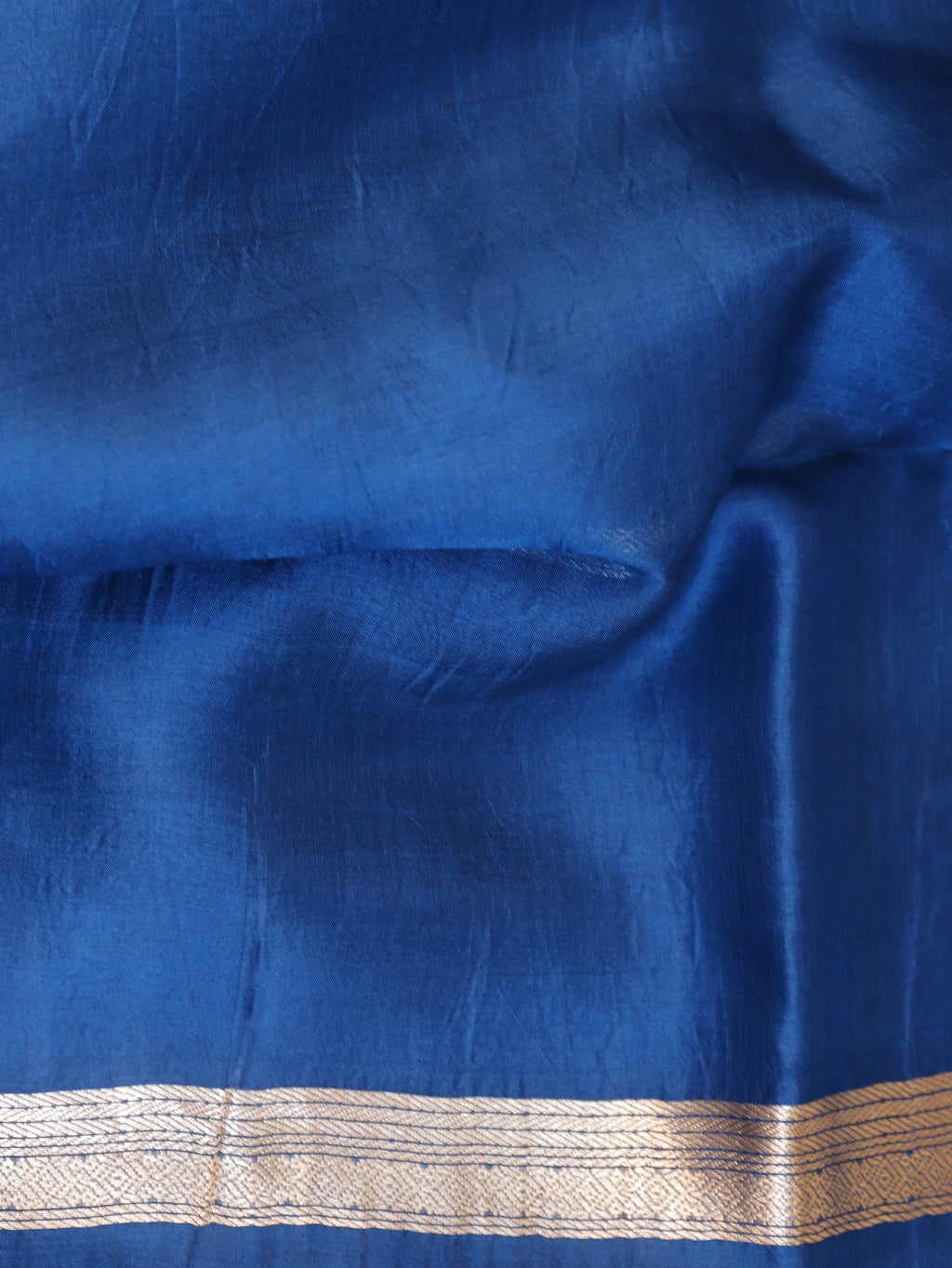Minimal Border Handloom Kora Silk Saree