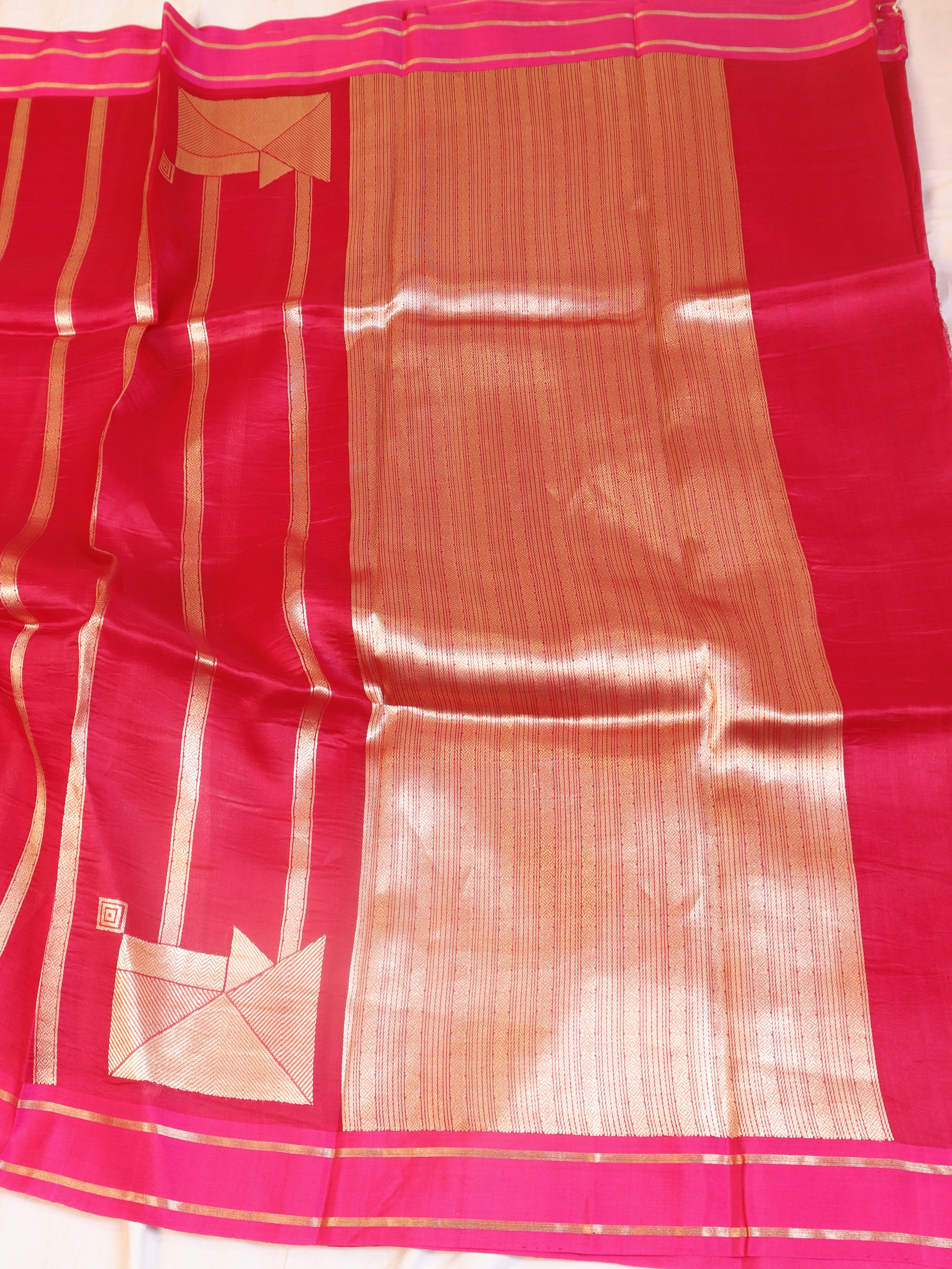 Minimal Border Handloom Pure Kora Silk Saree