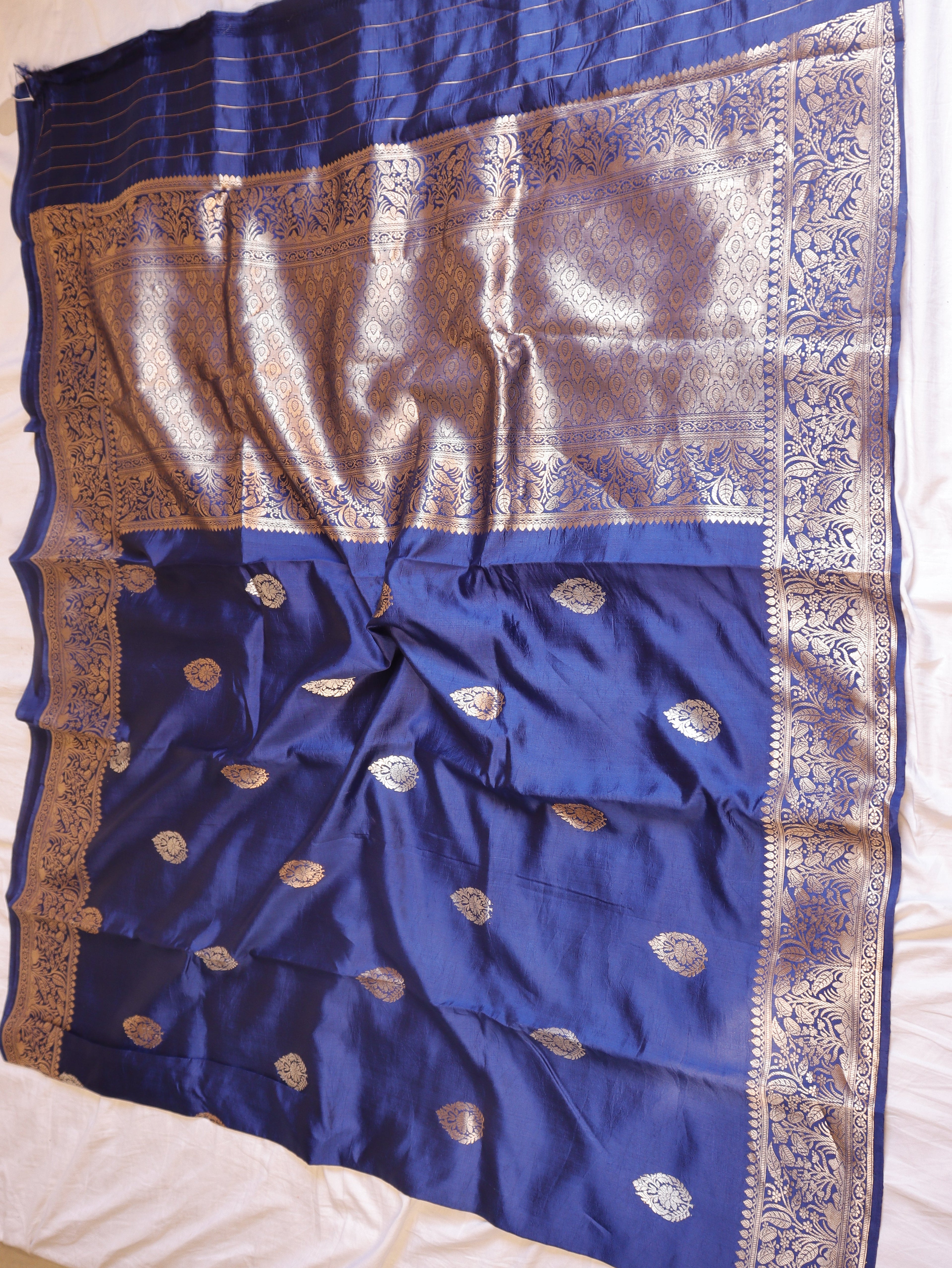 Traditional Border Handloom Pure Soft Katan Silk Saree - Deep Blue